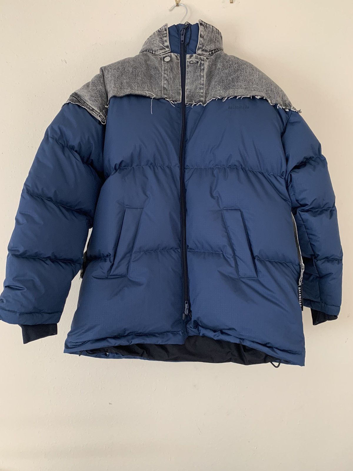 Balenciaga Balenciaga Men's Denim Patch Down Jacket Size US S / EU 44-46 / 1 - 3 Thumbnail