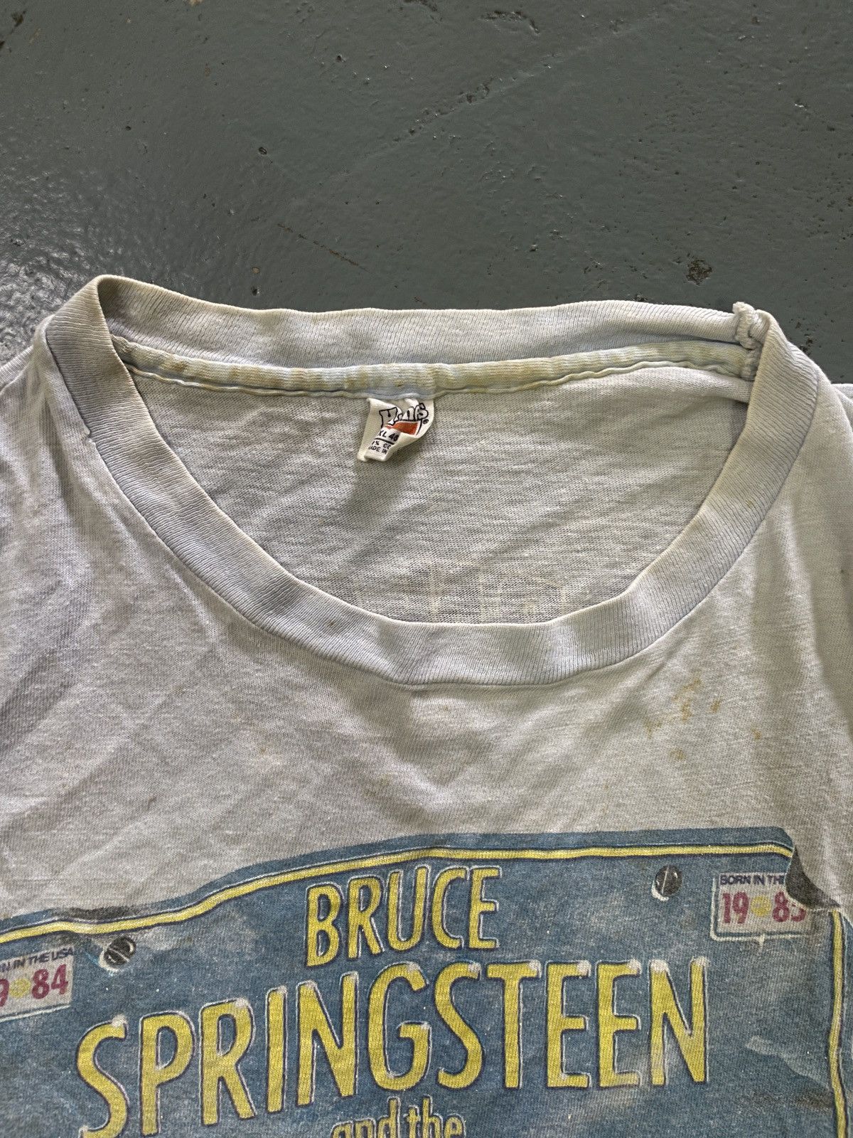 Band Tees × Hanes × Vintage Vintage 80s Bruce Springsteen and the E Street Band Tees Size US XL / EU 56 / 4 - 4 Thumbnail