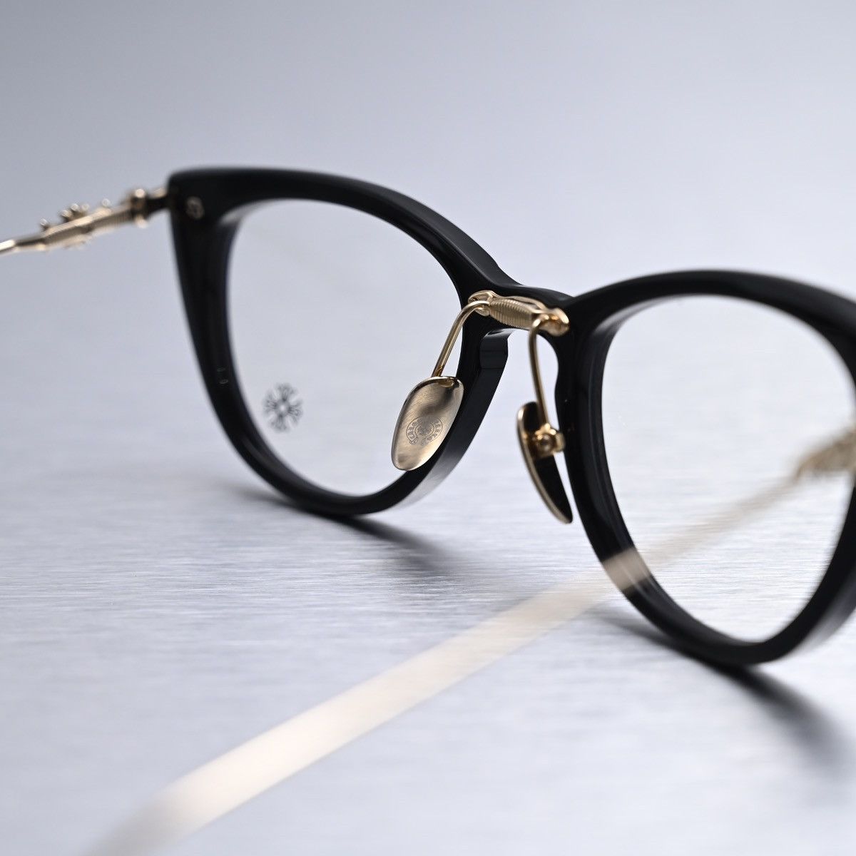 Chrome Hearts CHROME HEARTS NEW LOVER BLACK GOLD PLATED GLASSES Size ONE SIZE - 4 Thumbnail