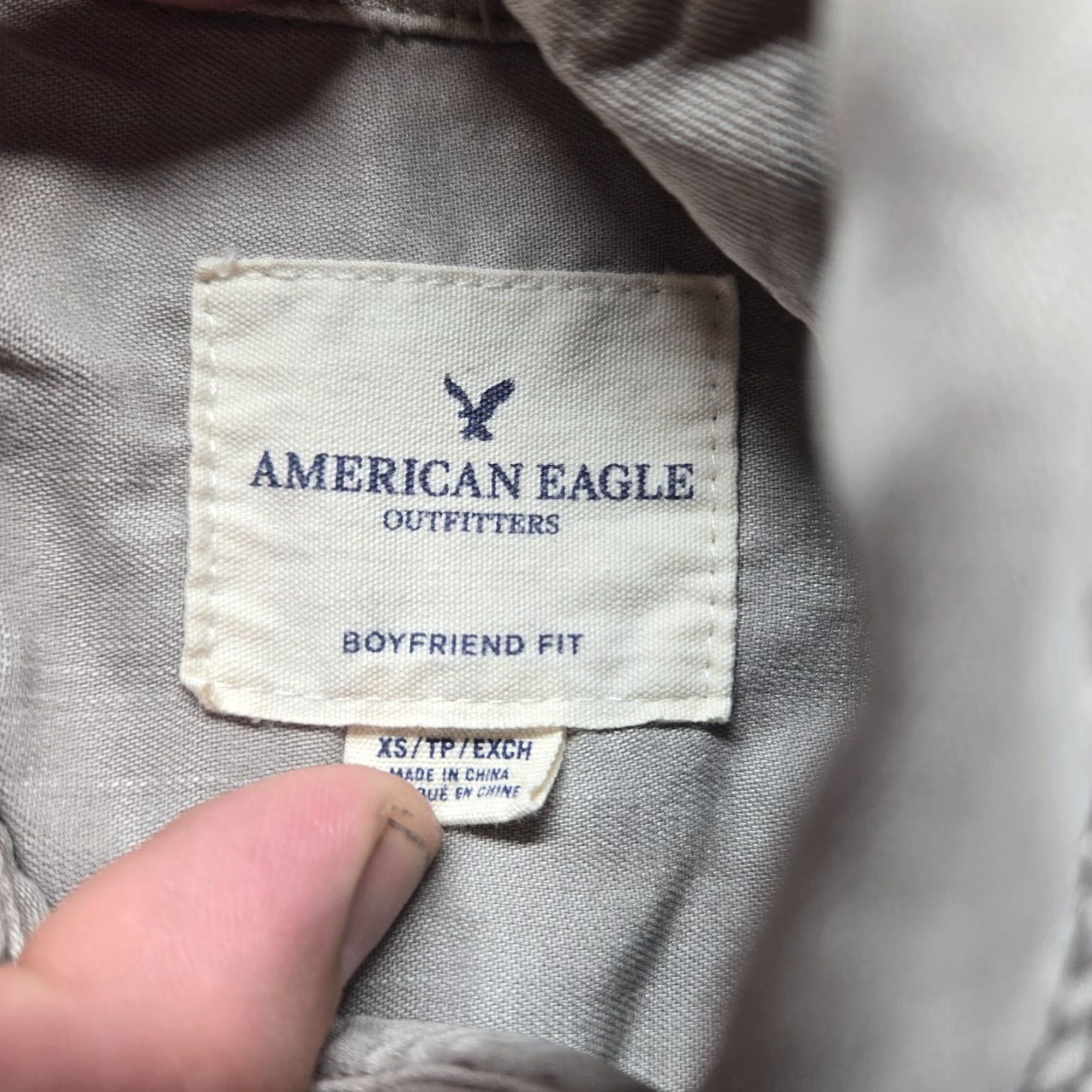 American Eagle Outfitters American Eagle Shirt Women's XS Button Up Long Sleeve Solid Gray Boyfriend Fit Size XS / US 0-2 / IT 36-38 - 3 Thumbnail