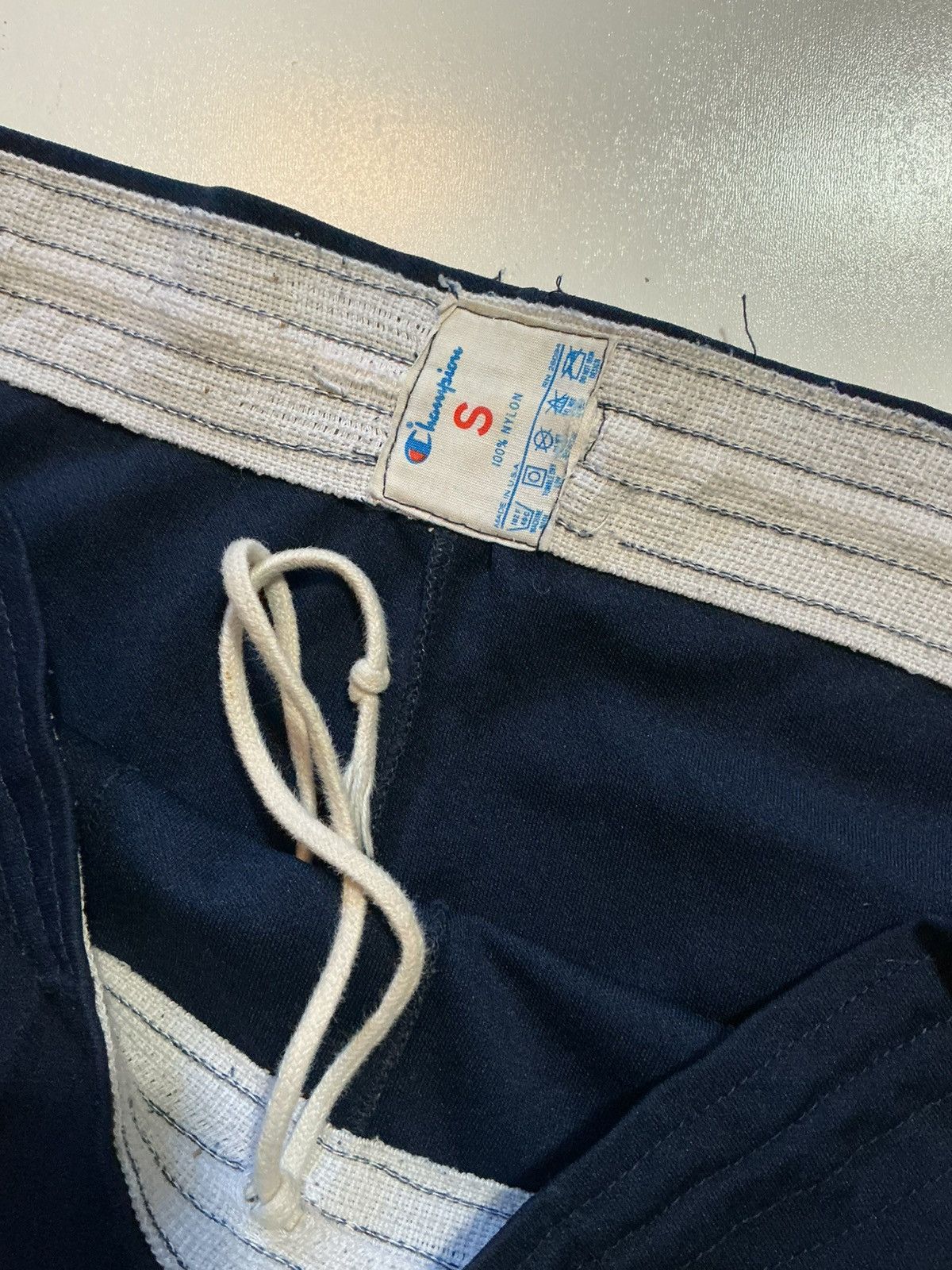 Champion Vintage Champion Made In USA Pleated Stripe Track Pants Size US 34 / EU 50 - 5 Thumbnail