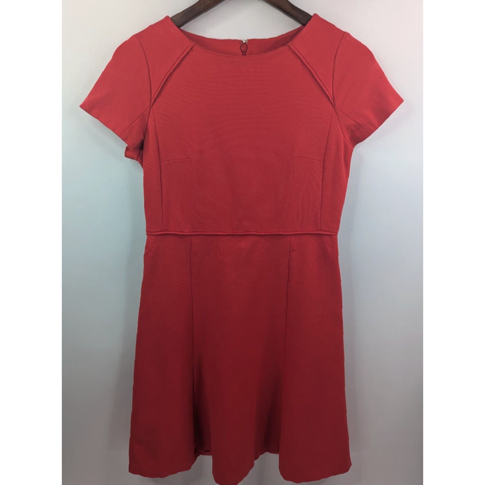 J.Crew J. Crew Factory Red Short Sleeve Dress Cap Sleeve Flounce Ponte A-Line Sheath Knee Length G9357 Size 4 Size 27" / US 4 / IT 40 - 2 Thumbnail