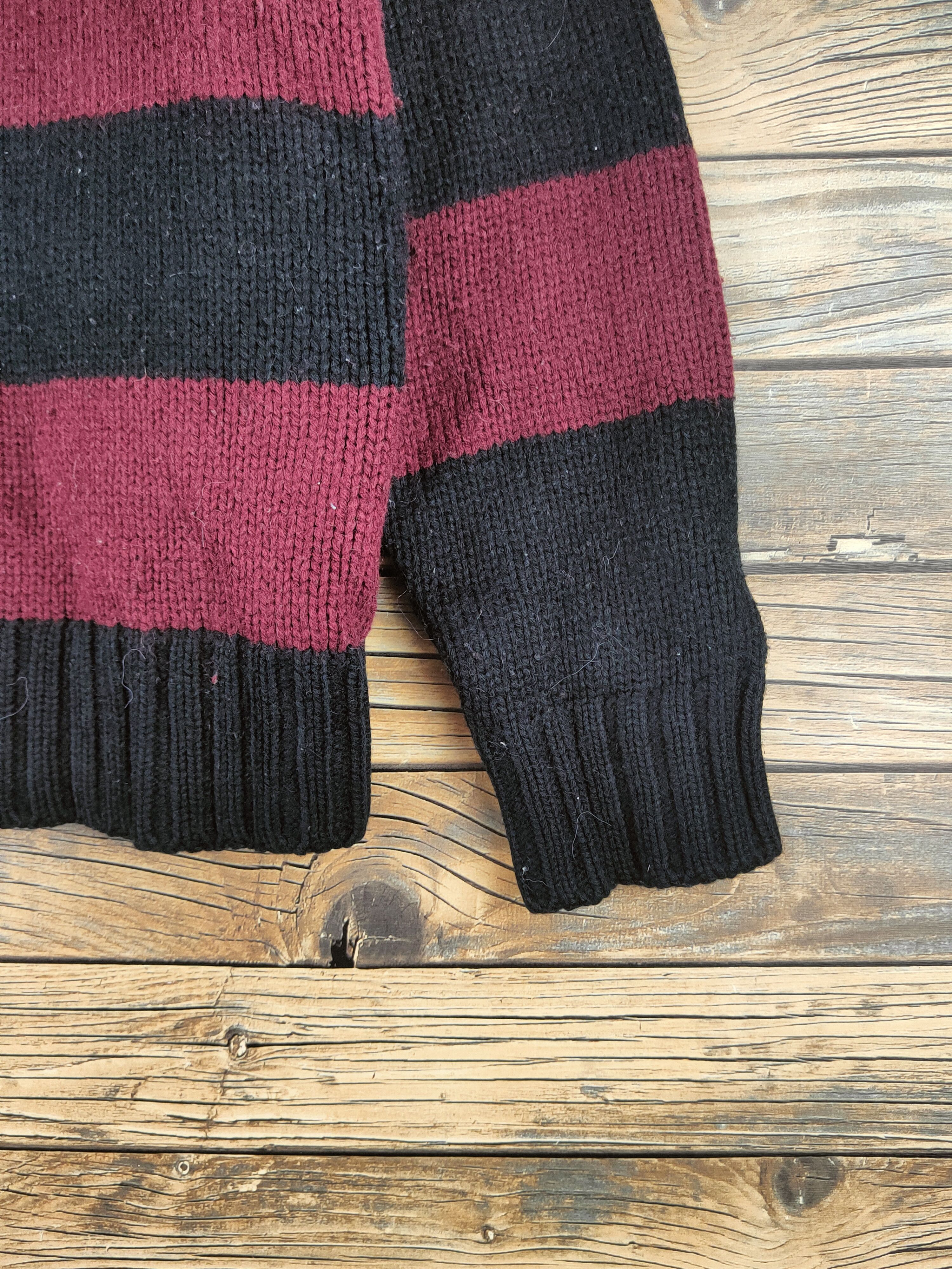 GU DL GU Black Maroon Knitwear Sweatshirts #46-565 Size US M / EU 48-50 / 2 - 6 Thumbnail
