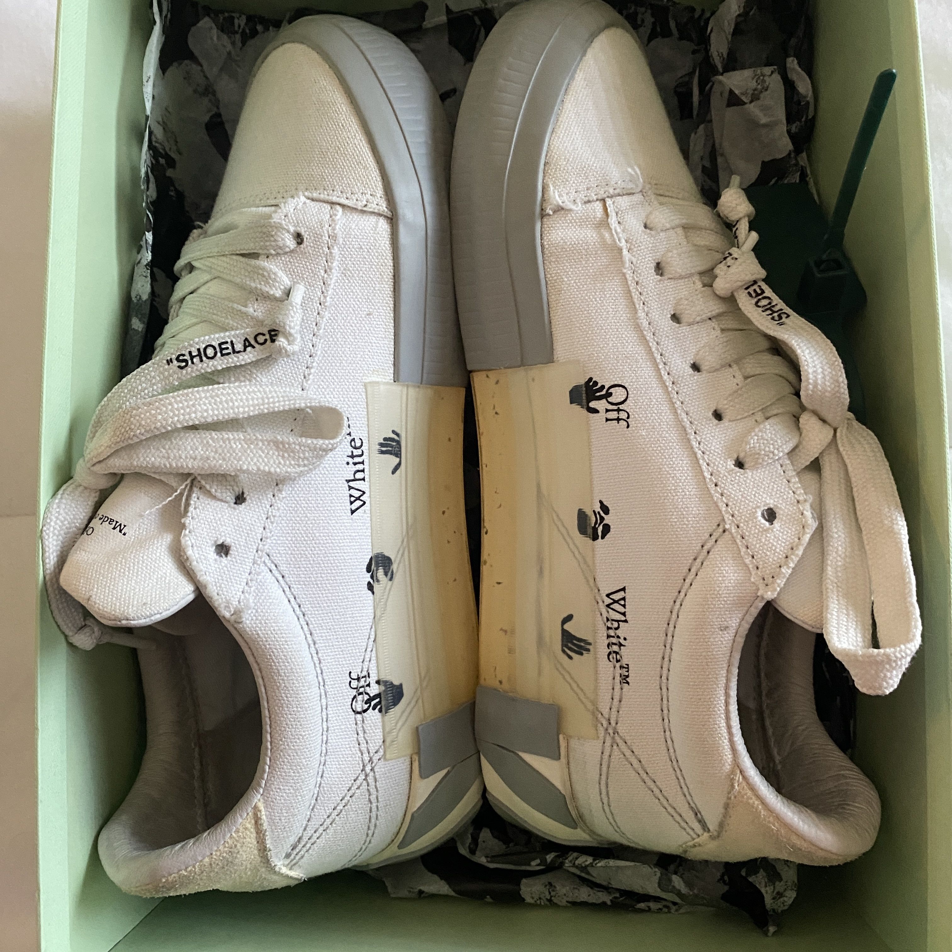 Off-White Off-White Eco Canvas Vulcanized Low Top Sneaker Size US8 Size US 8 / IT 38 - 3 Thumbnail