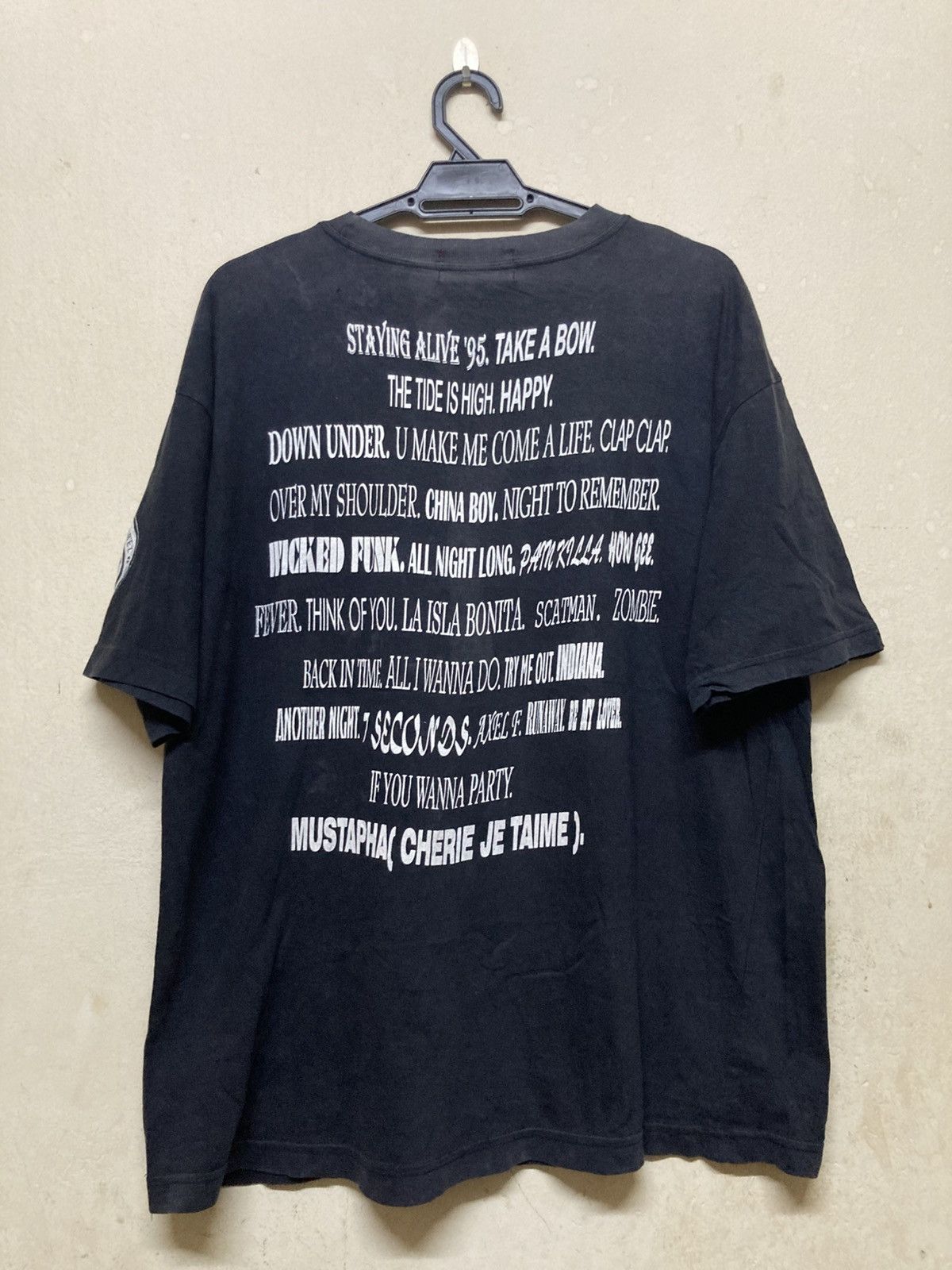 Band Tees × Vintage Vintage 90s Bootleg Megamix 95 The Musictheque Tshirt Size US L / EU 52-54 / 3 - 2 Thumbnail