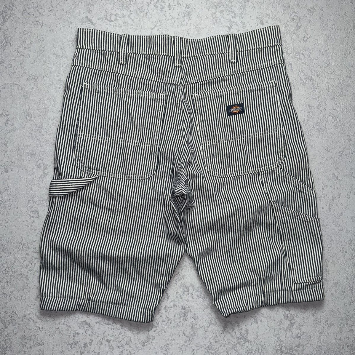 Dickies Dickies Hickory Stripe Carpenter Shorts 31 Size US 31 - 1 Thumbnail