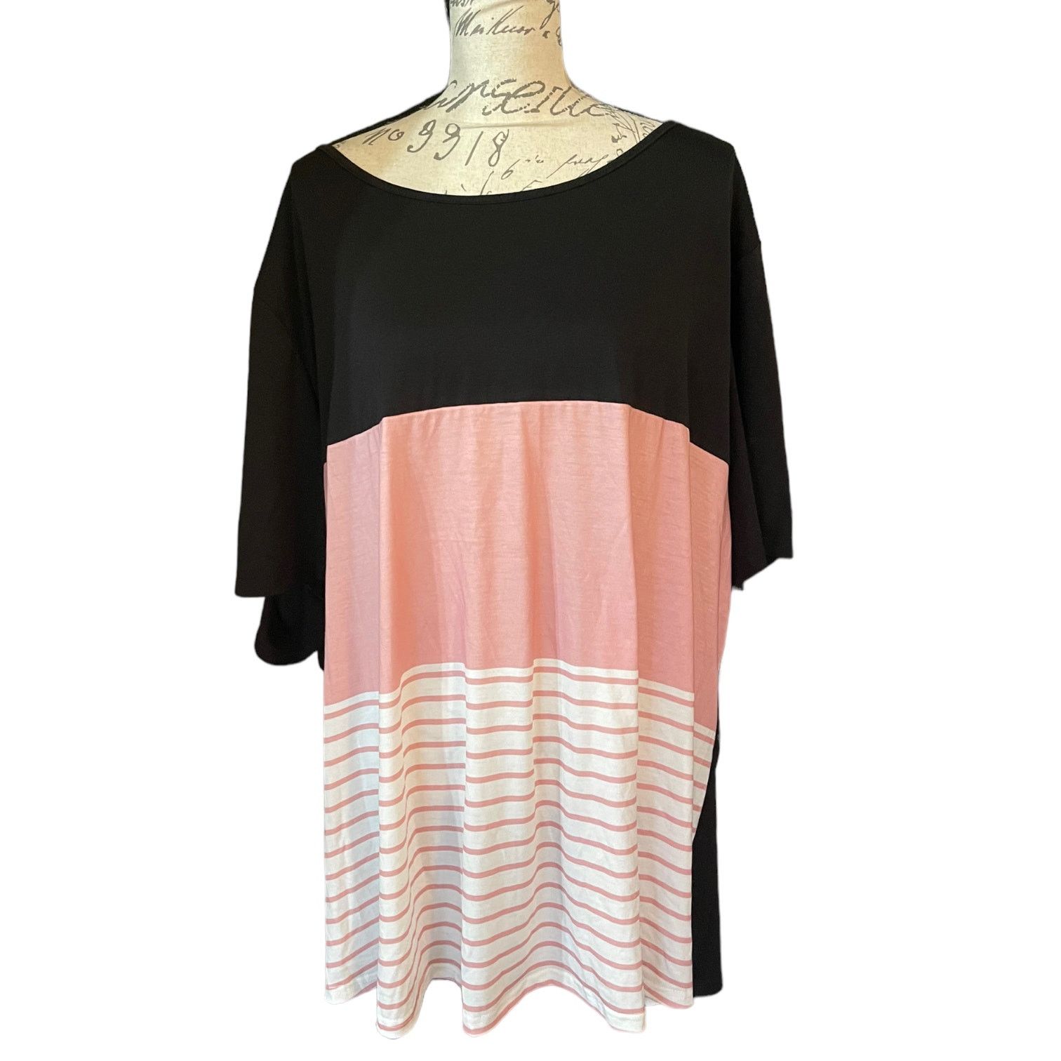 Other Bloomchic Plus Size Black Pink White Striped Shirt Size 28 Size 4XL / US 24-26 - 1 Thumbnail