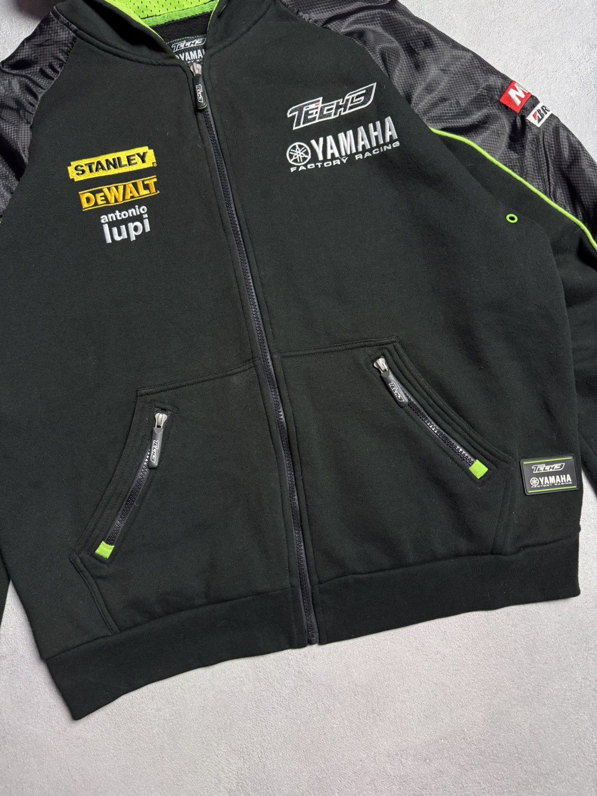 Yamaha Yamaha Factory Racing Team Zip Up Hoodie Tech 3 Big Logo Size US L / EU 52-54 / 3 - 5 Thumbnail