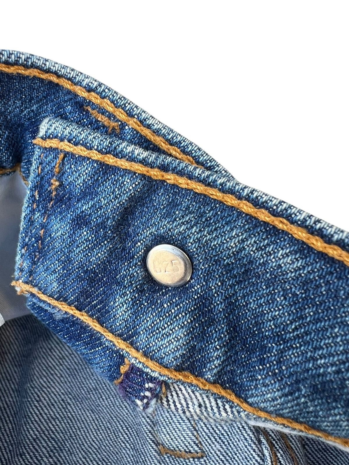 Levi's Vintage 1994 Levi’s 517 Distressed Denim Bootcut Jeans Size US 27 - 21 Thumbnail