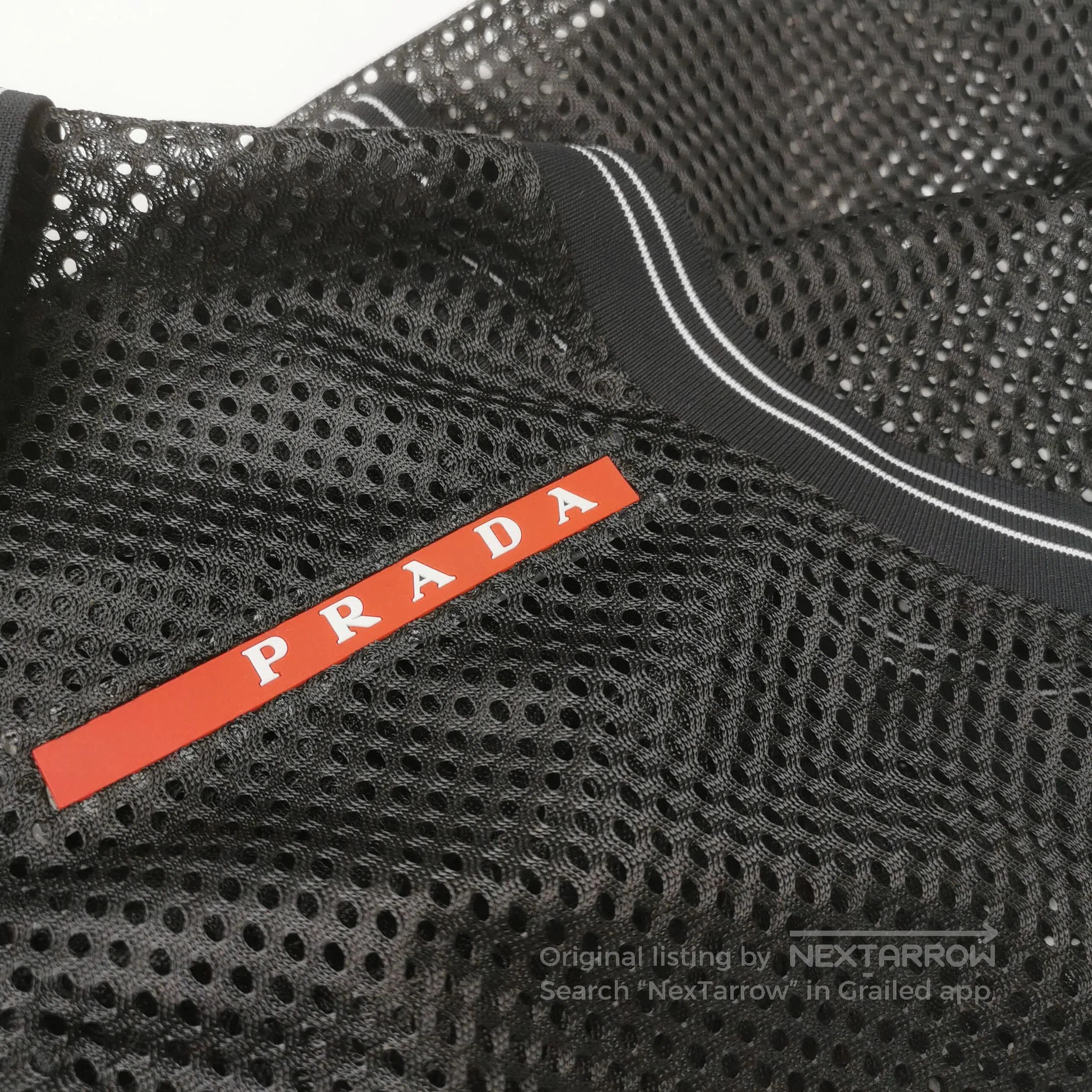 Prada Prada Logo Mesh Polo Vest for Women . Size M / US 6-8 / IT 42-44 - 3 Thumbnail