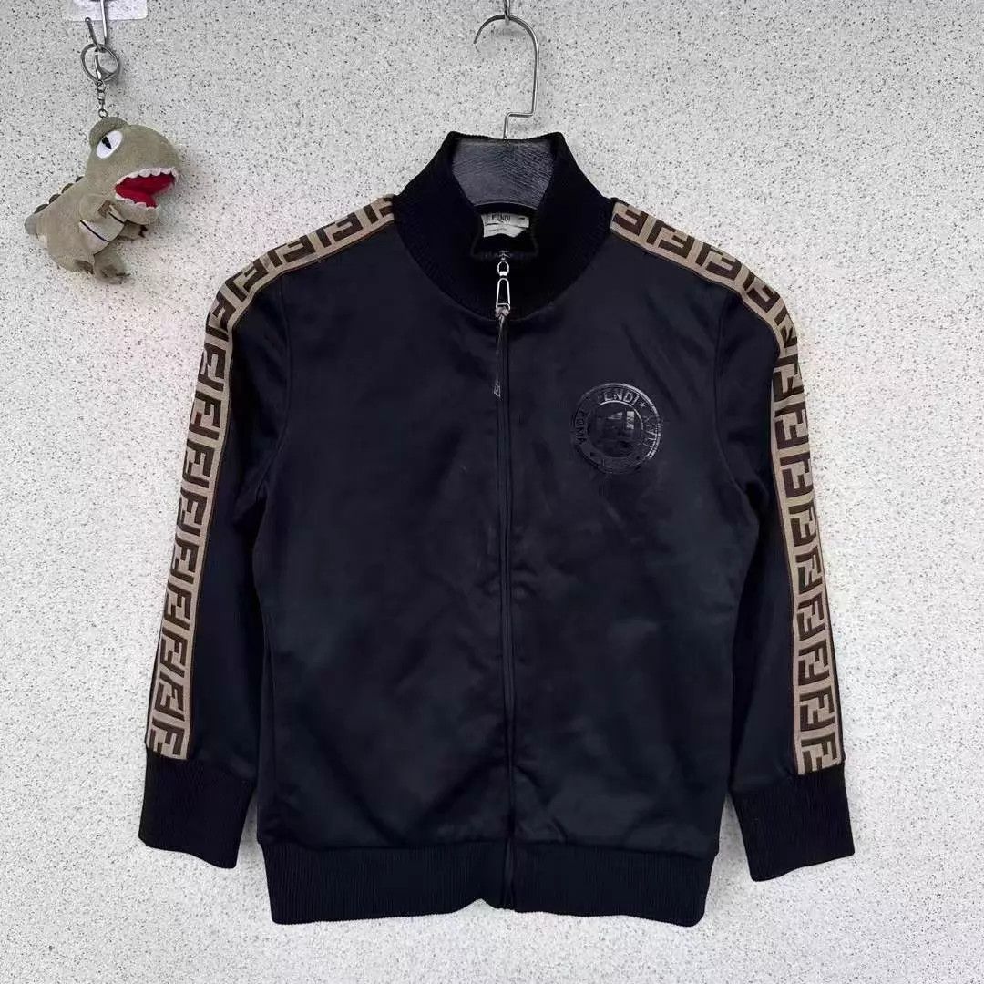 Fendi Fendi FF Logo Jacket 42 Worn Once Size M / US 6-8 / IT 42-44 - 1 Thumbnail