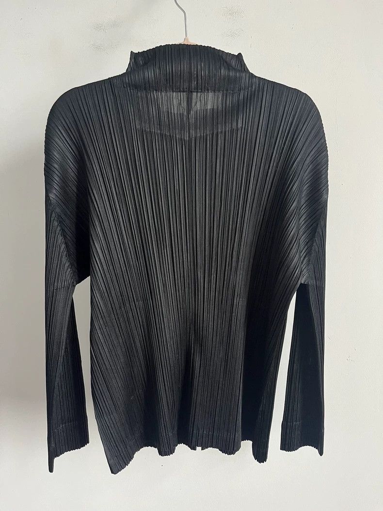 Issey Miyake Issey Miyake size:3 Black pleated long-sleeved shirt Size S / US 4 / IT 40 - 2 Thumbnail