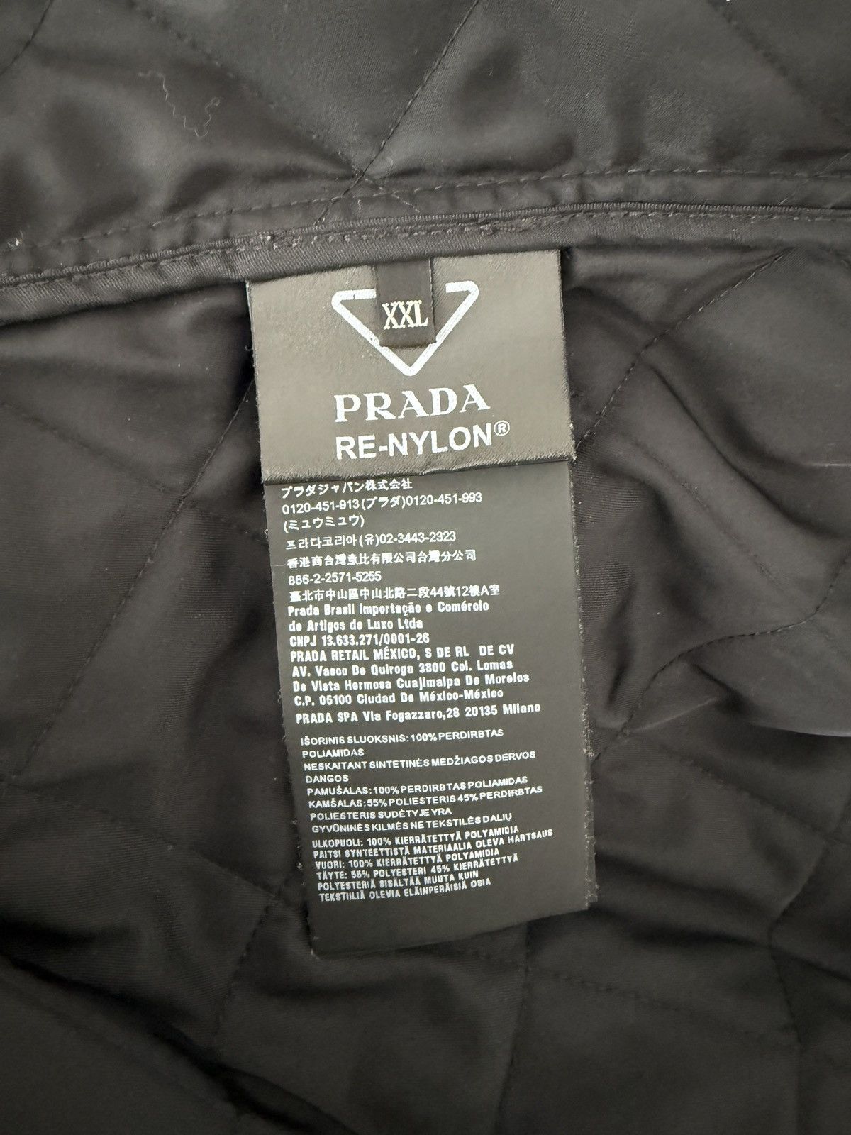 Prada Prada Re-Nylon Quilted Jacket Black RARE SIZE XXL Size US XXL / EU 58 / 5 - 10 Thumbnail
