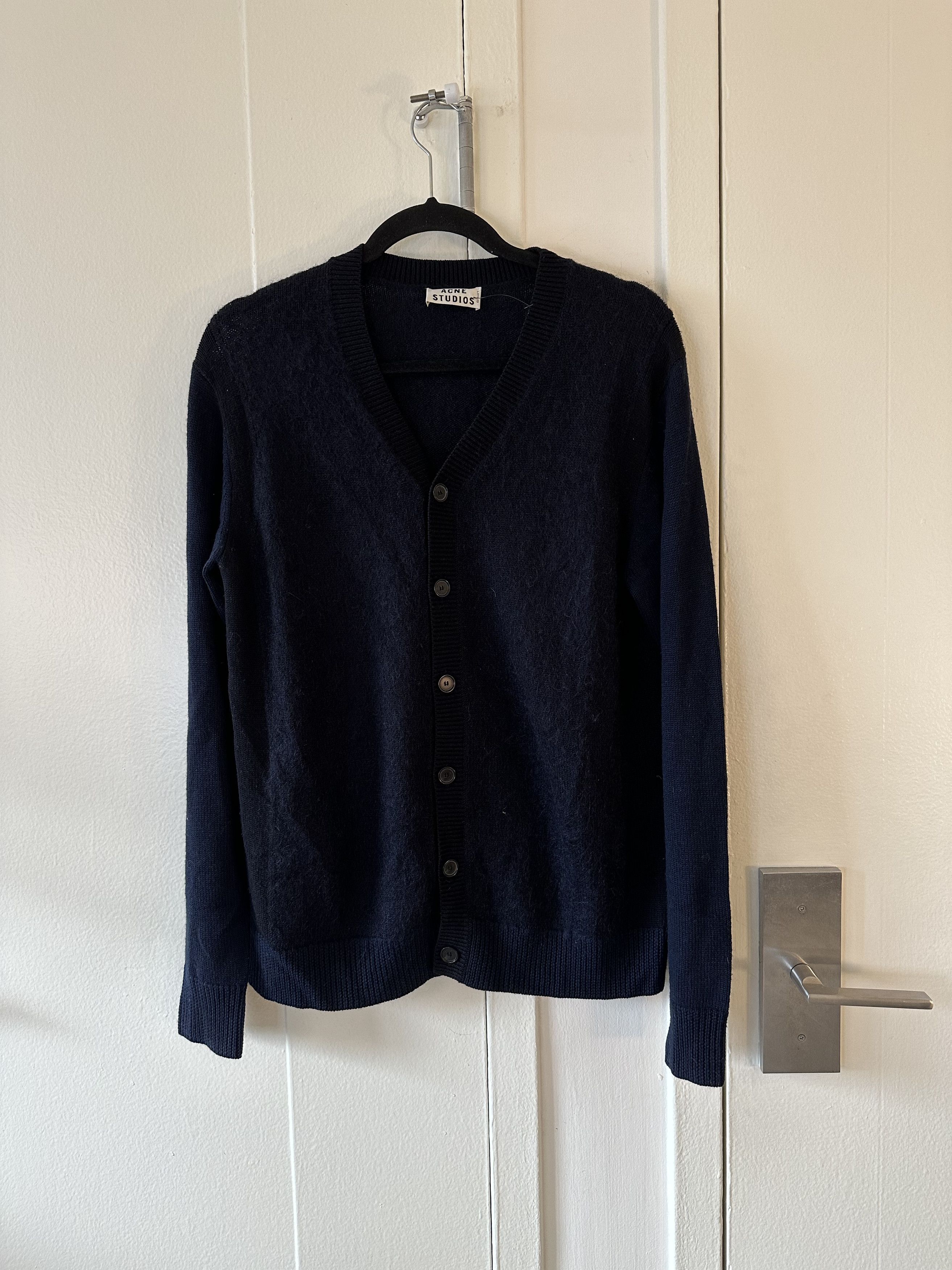 Acne Studios Acne Studios Two Tone Cardigan Size US S / EU 44-46 / 1 - 1 Thumbnail
