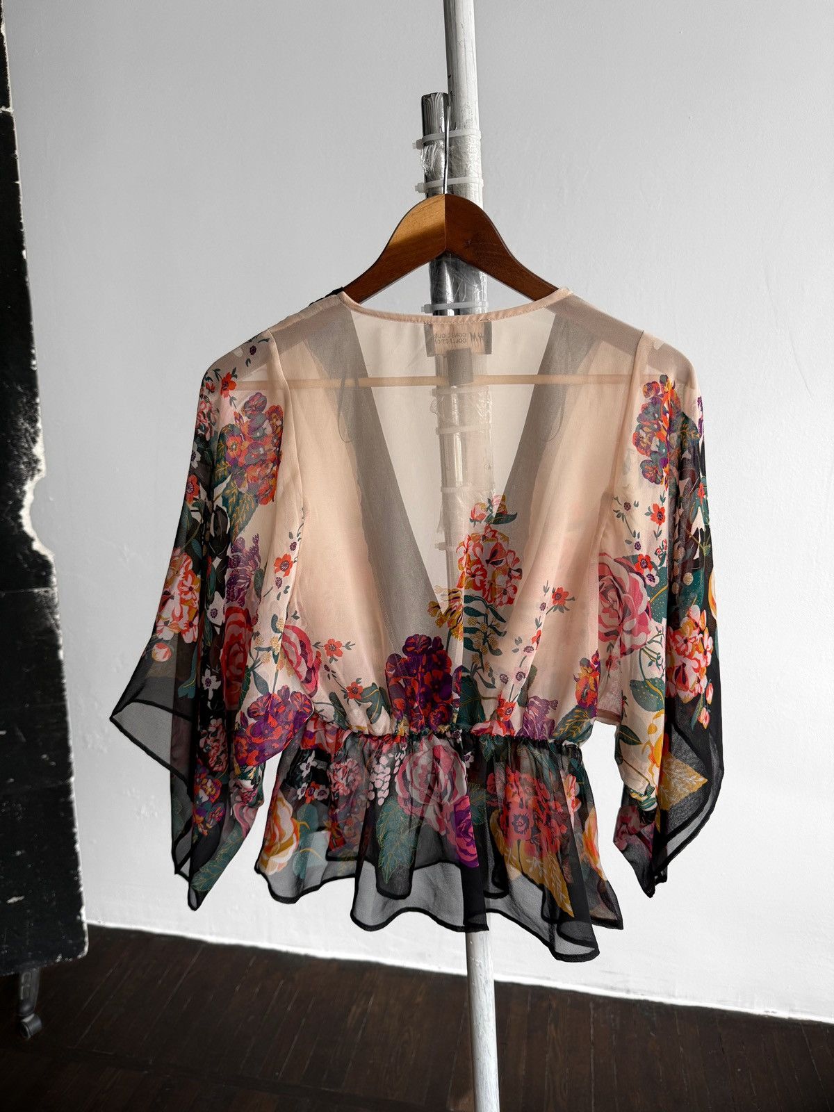H&M H&M Conscious Sheer Floral Kimono Sleeve Peplum Blouse Top Size S / US 4 / IT 40 - 4 Thumbnail