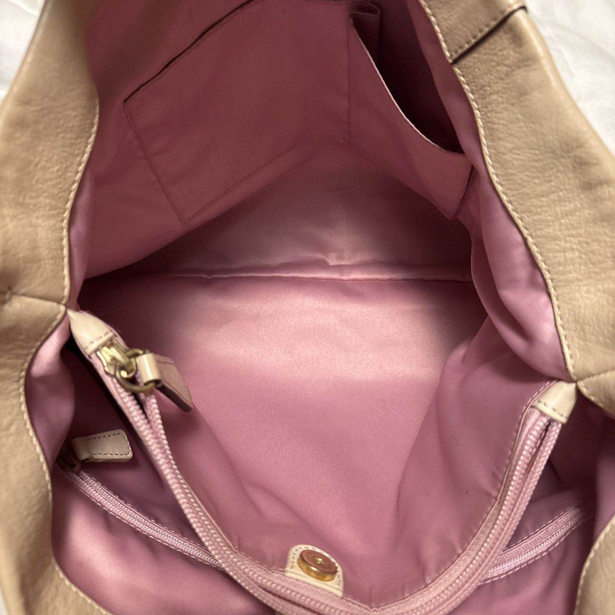 Coach Coach | Vintage Ashley Cream Leather Caryall Top Handle Size ONE SIZE - 7 Thumbnail