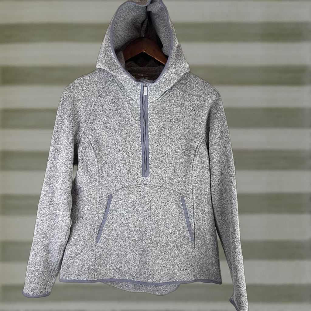 Lululemon VINTAGE Lululemon Fleece Hoodie Pullover Women Medium Gray 1/2 Zip Hooded Pockets Size M / US 6-8 / IT 42-44 - 1 Thumbnail