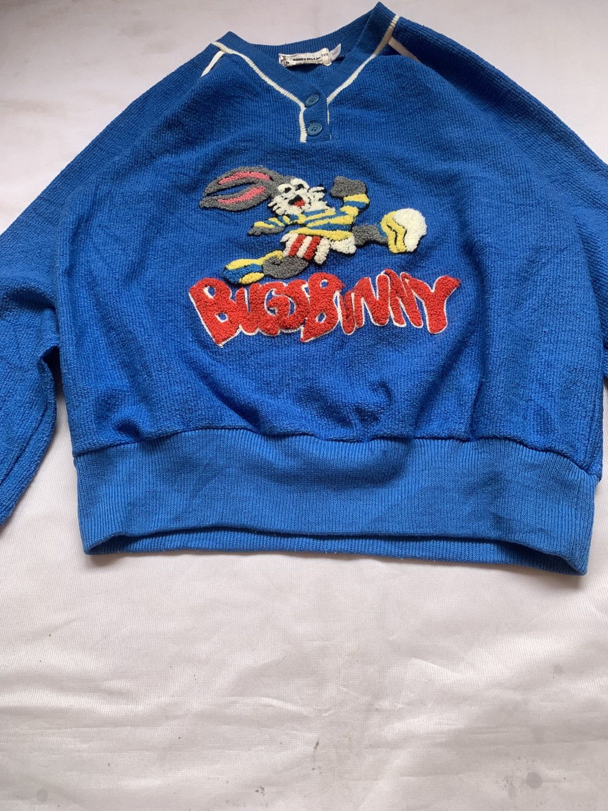 Warner Bros Vintage Knitwear Bugs Bunny Emboirred Size US M / EU 48-50 / 2 - 5 Thumbnail