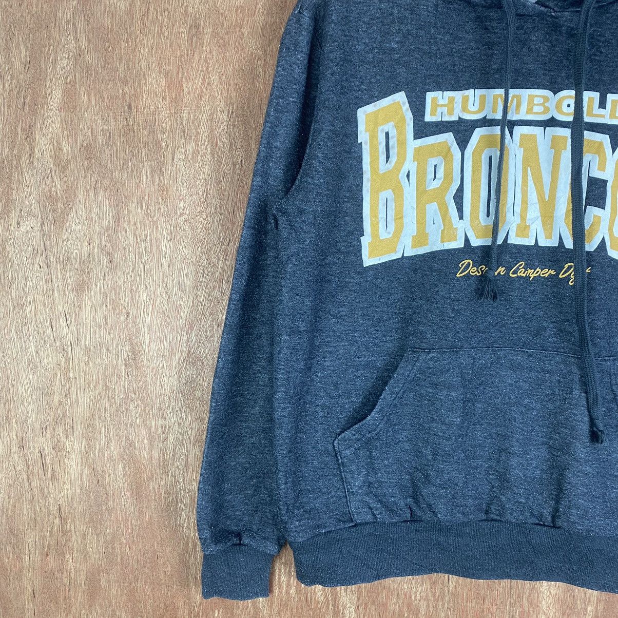 Japanese Brand × Vintage Humboldt Broncos Vintage Sweatshirt Hoodie #K01568 Size US M / EU 48-50 / 2 - 7 Thumbnail