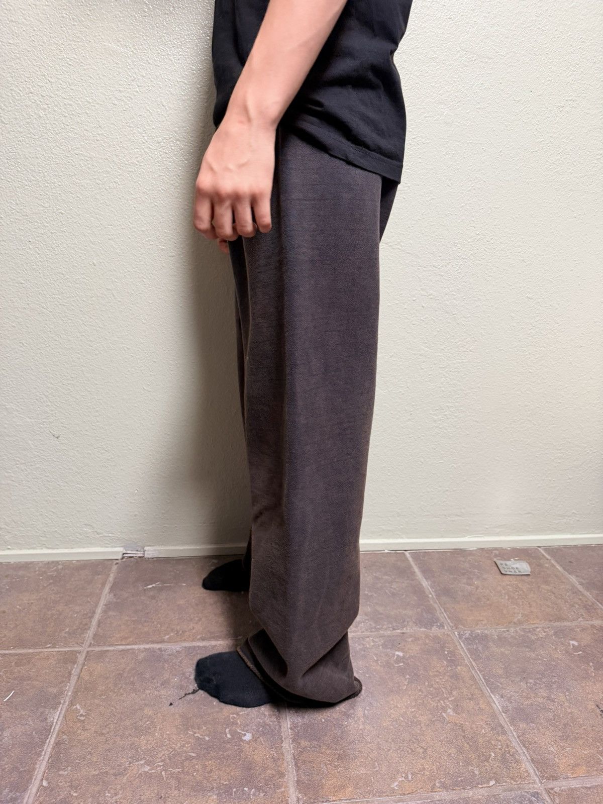 Kanye West Yeezy Sweatpants Size US 32 / EU 48 - 2 Thumbnail
