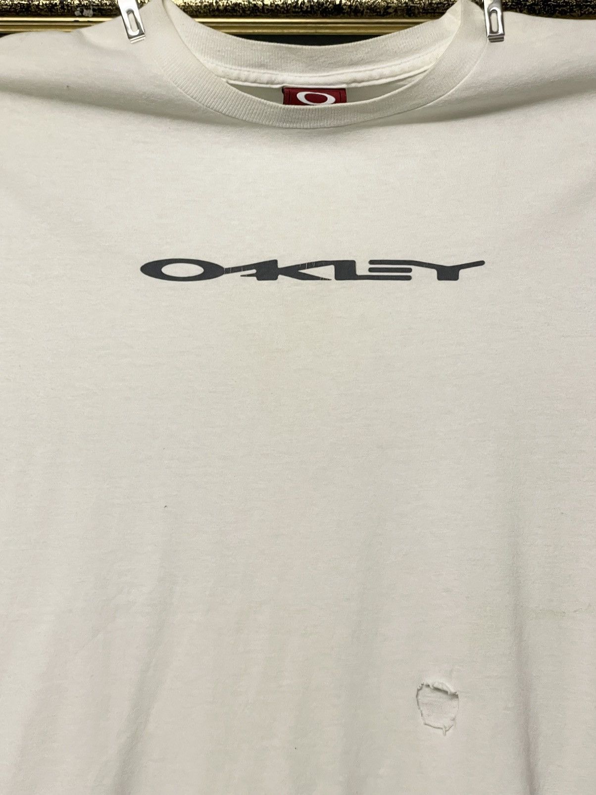 Oakley Vintage 90s Og Designer Oakley Software Distressed Tshirt Size US M / EU 48-50 / 2 - 3 Thumbnail