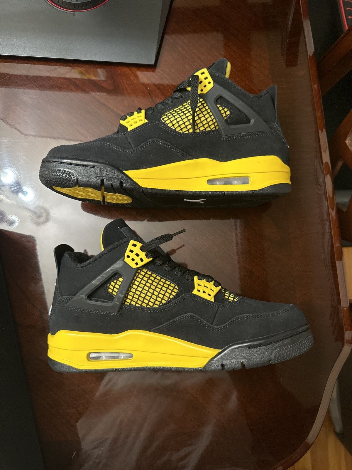 Jordan Brand Jordan 4 yellow thunder Size US 8 / EU 41 - 6 Thumbnail