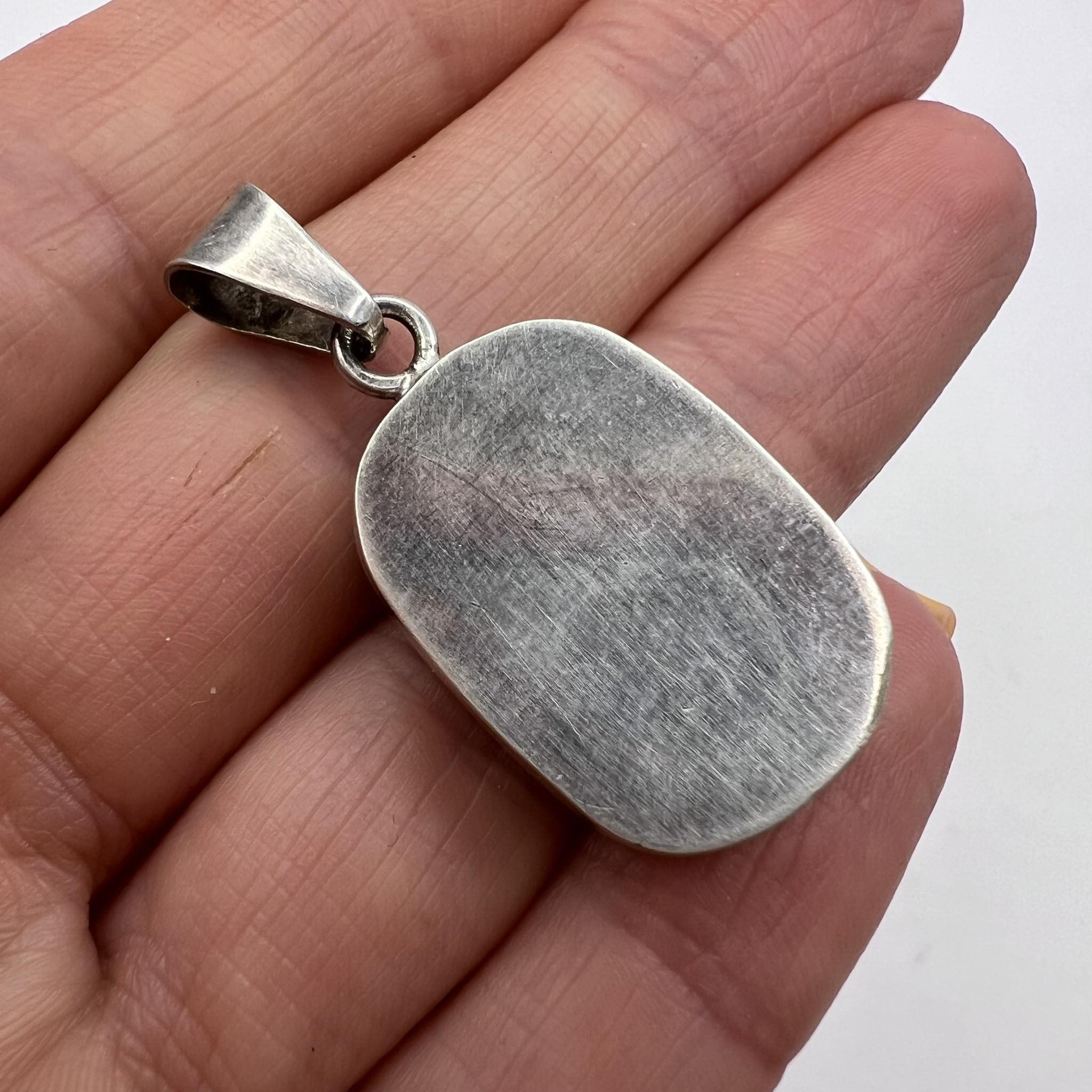 Sterling Silver Vintage Jewelry Sterling Silver 925 Pendant Dry Flower Resin Size ONE SIZE - 3 Thumbnail
