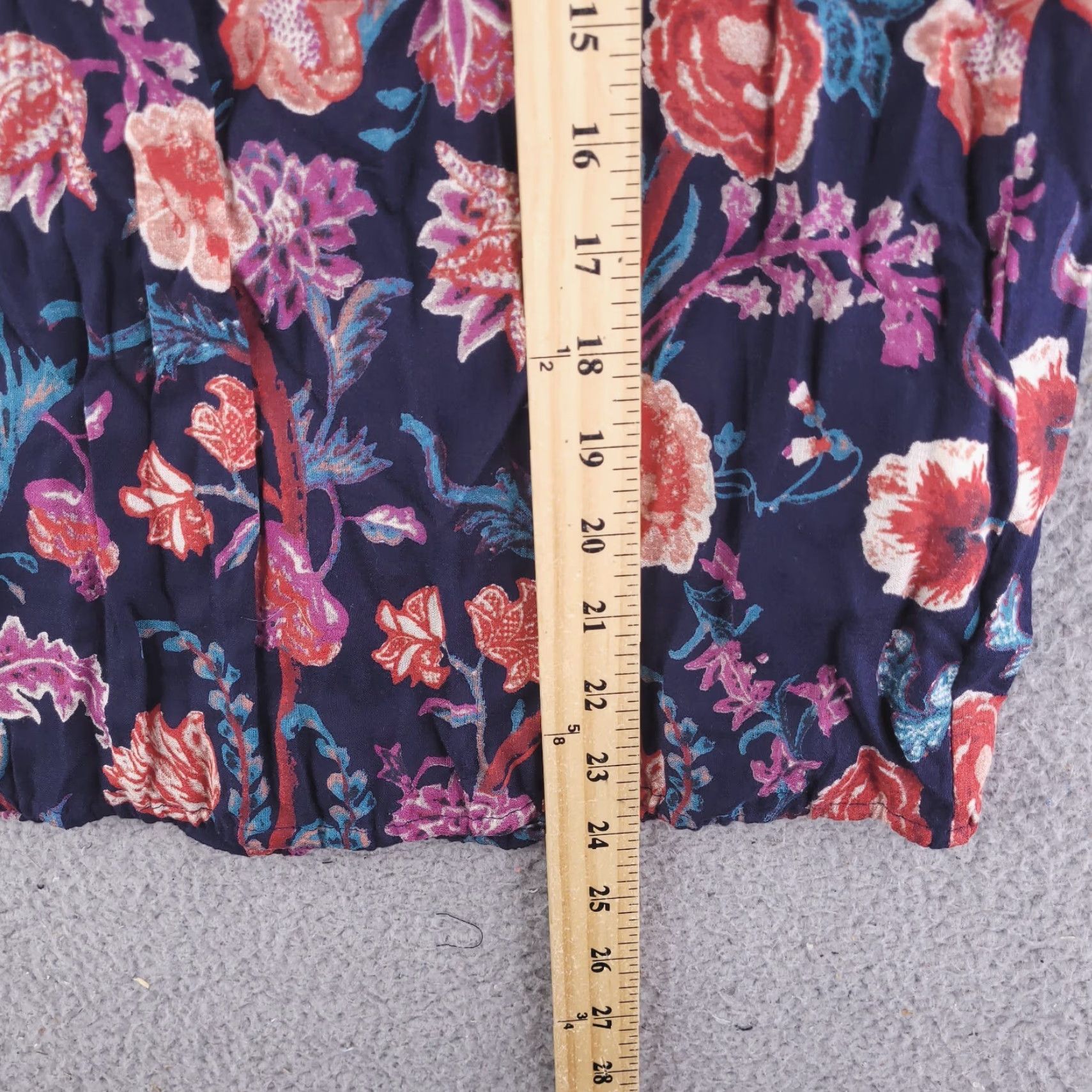 Lucky Brand Lucky Brand Top Womens XS Floral Paisley Popover Long Sleeve V-Neck Blouse Dress Shirt Womens XS Blue Paisley 90s? Size XS / US 0-2 / IT 36-38 - 7 Thumbnail