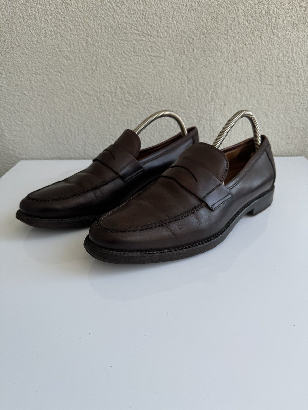 Vintage Brown Leather Penny Loafers Classic Slip On Italy Size US 9 / EU 42 - 1 Thumbnail