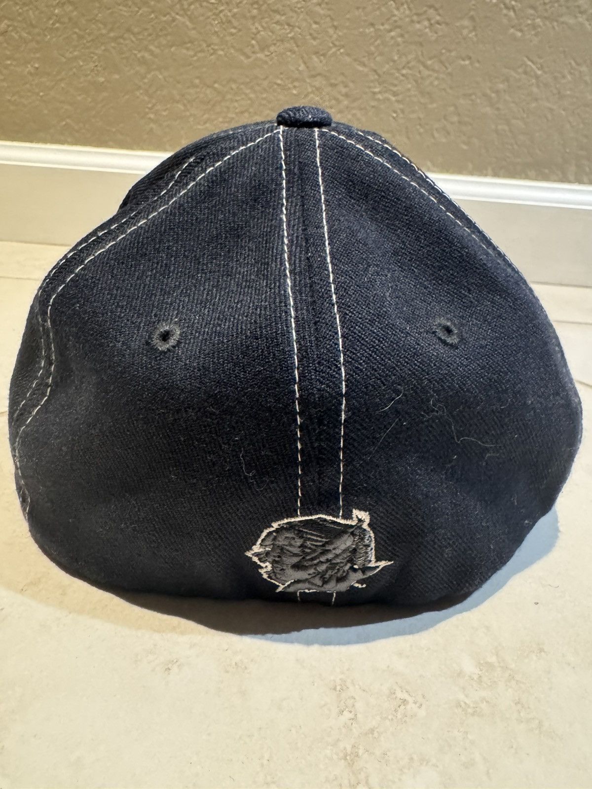 NCAA North Dakota UND Vintage Soux Hat Black Kids M/L Fitted Hat Size ONE SIZE - 4 Thumbnail
