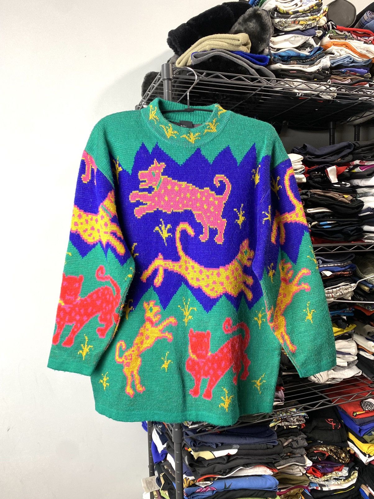 Vintage Rare! Vintage Abstract Colourful LSD Art Knit Sweater Japan Size US L / EU 52-54 / 3 - 1 Thumbnail