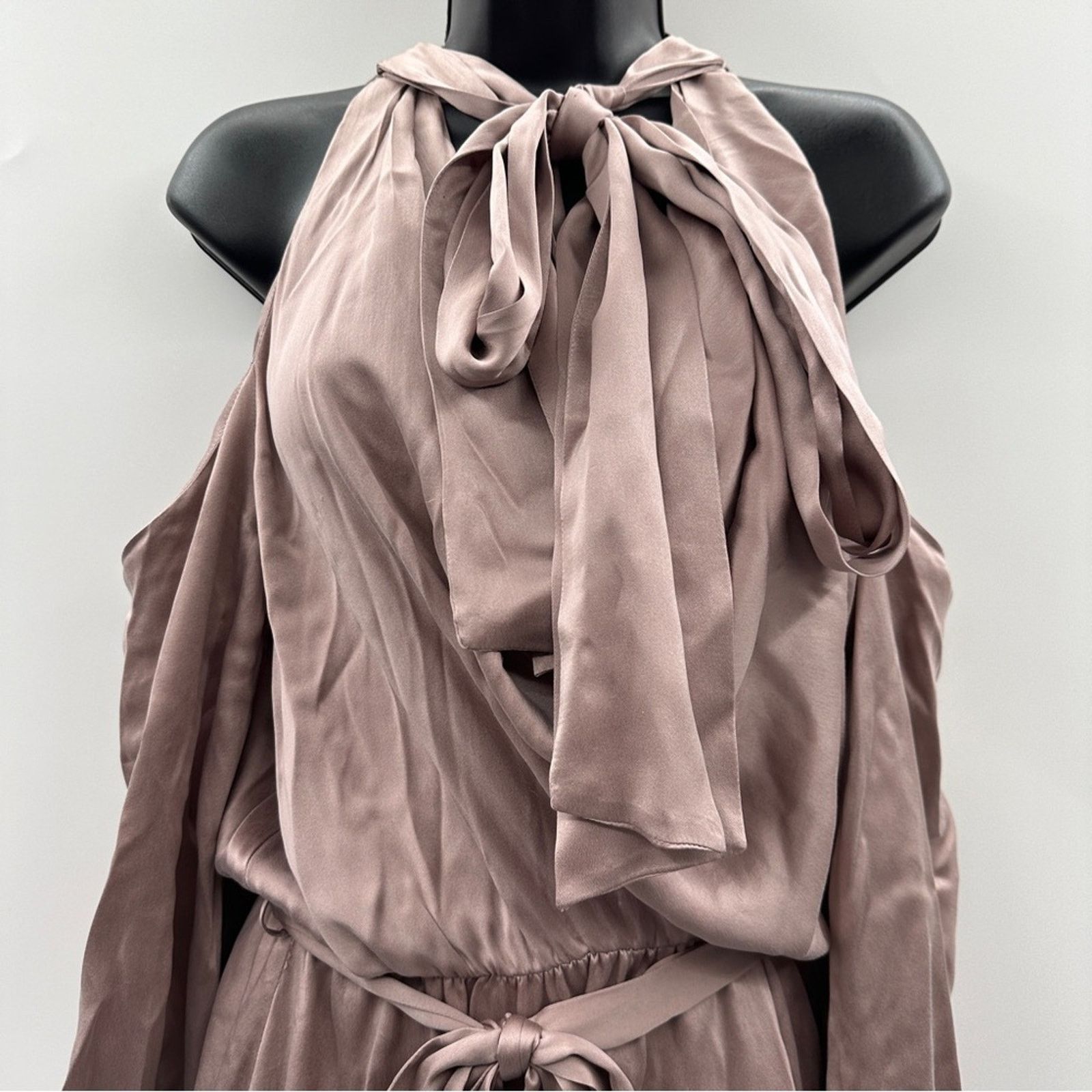 Zimmermann Zimmerman Silk Sueded Billow Cold Shoulder Tie Mini Dress 6 Size M / US 6-8 / IT 42-44 - 4 Thumbnail