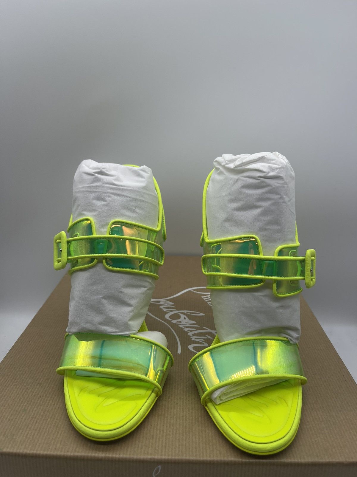 Christian Louboutin christian louboutin Duniss Pvc Sandals Eu 36 Size US 6 / IT 36 - 3 Thumbnail