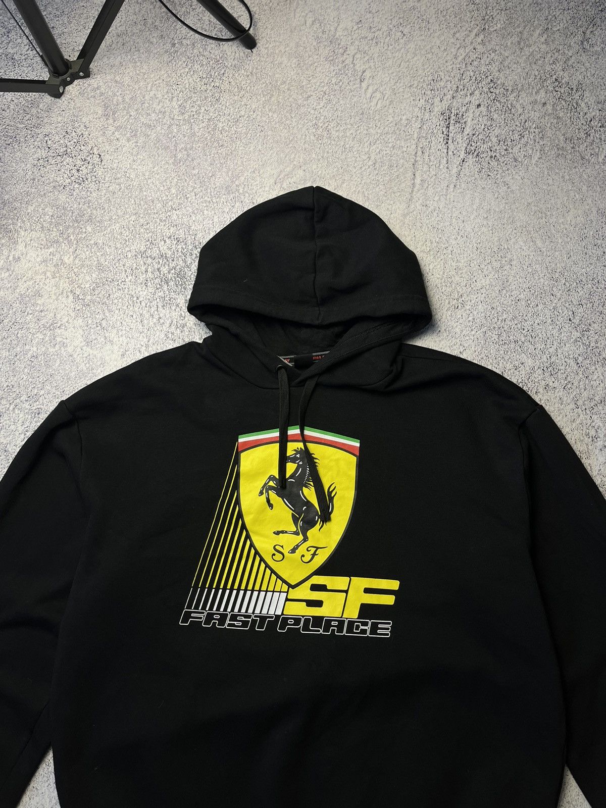 Ferrari Vintage Ferrari Sweatshirt Hoodie Streetwear Rare Y2K Size US L / EU 52-54 / 3 - 9 Thumbnail