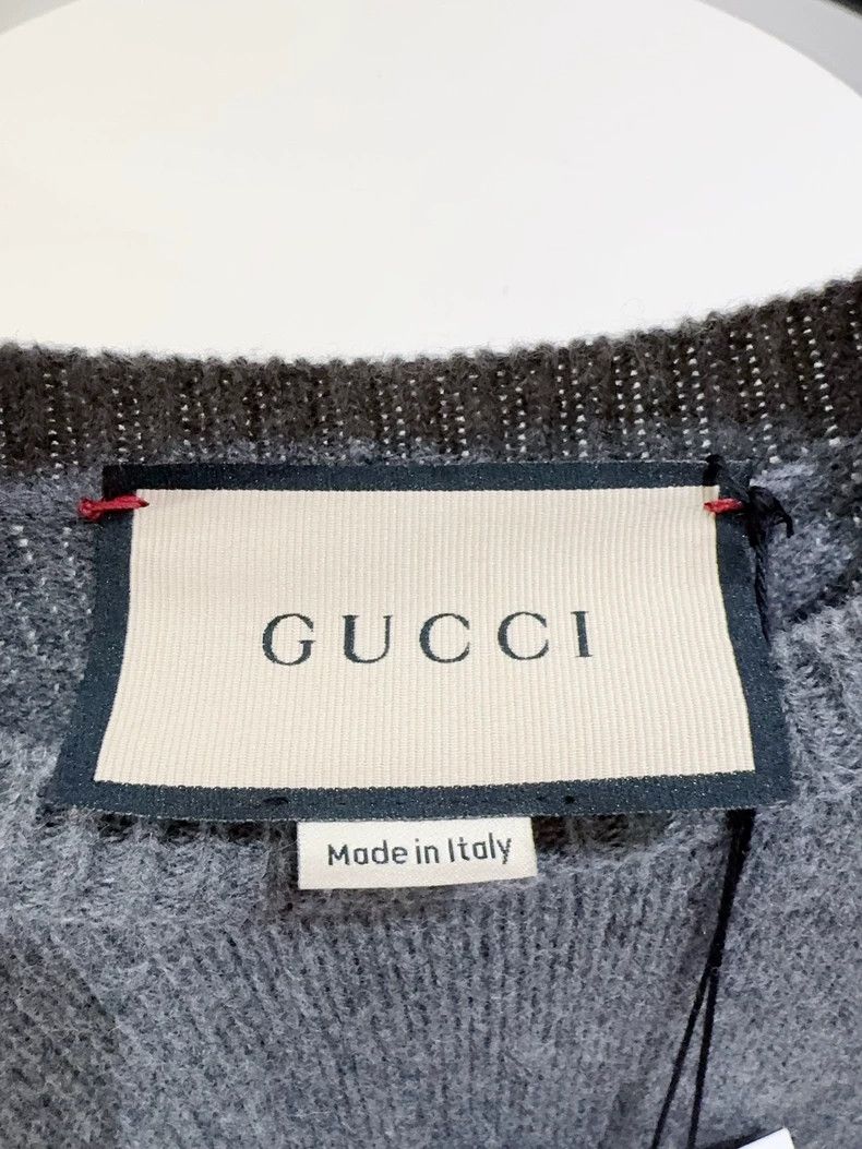 Gucci Gucci New embroidered logo sweater 2504-Nextarrow Size US XS / EU 42 / 0 - 3 Thumbnail