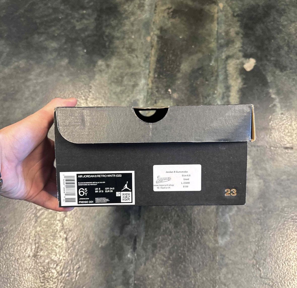 Jordan Brand Jordan 8 Gunsmoke Size US 6.5 / EU 39-40 - 7 Thumbnail