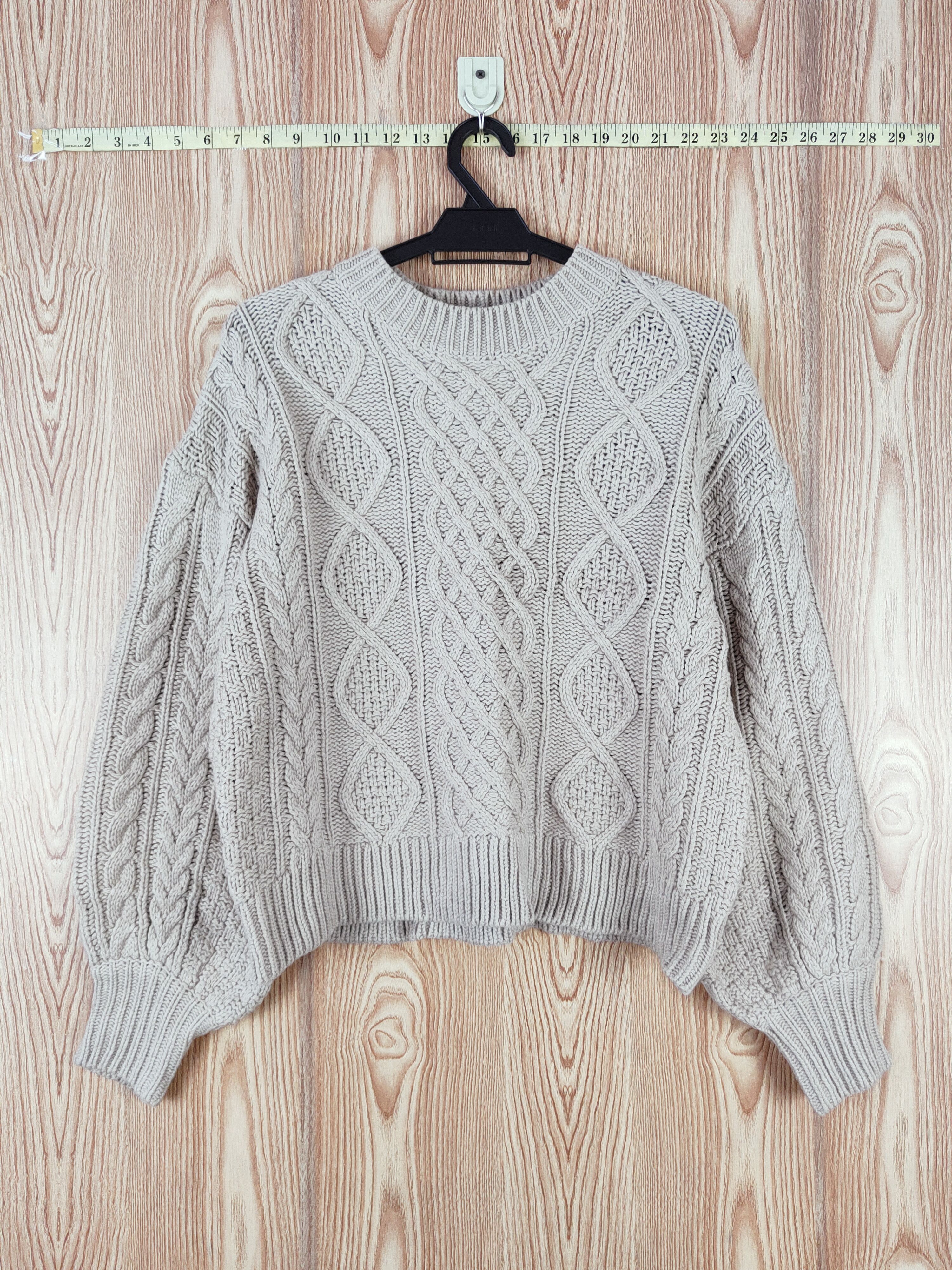 Aran Isles Knitwear Lowrys Farm Beige cable Knitwear Sweatshirts #W732 Size M / US 6-8 / IT 42-44 - 1 Thumbnail