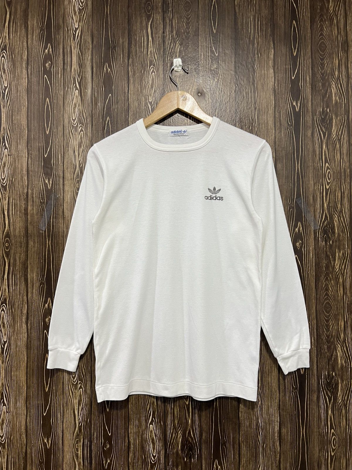 Adidas Vintage 80s Adidas Small Logo Embroidery Longsleeve Tshirt Size US S / EU 44-46 / 1 - 1 Thumbnail
