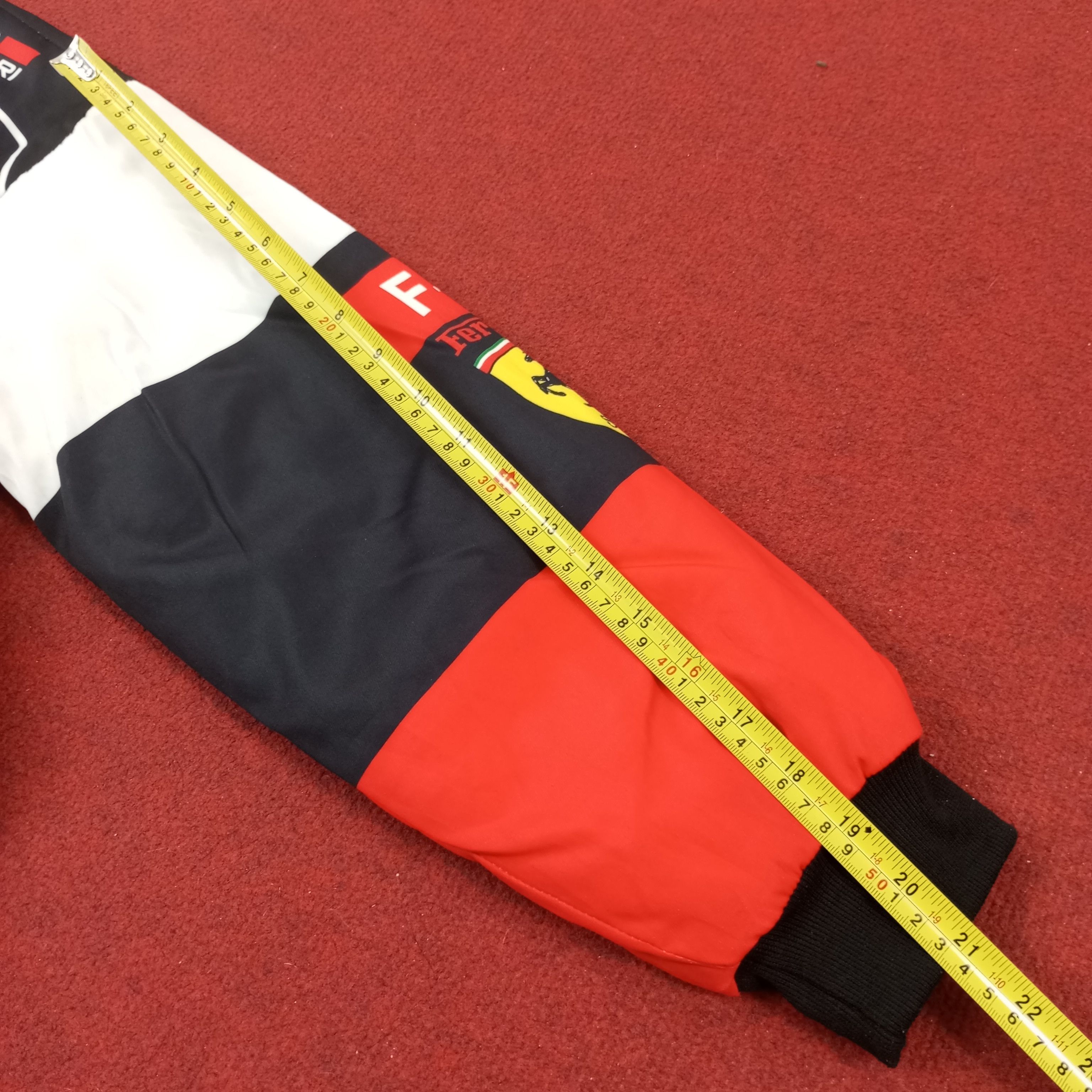 Vintage Ferrari Racing Motorsport Jacket c229n20 Size US L / EU 52-54 / 3 - 9 Thumbnail