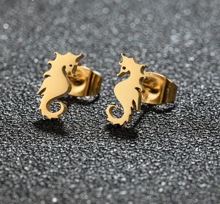 Jewelry Seahorse Stud Earrings Charm Earring Gift Size ONE SIZE - 1 Thumbnail