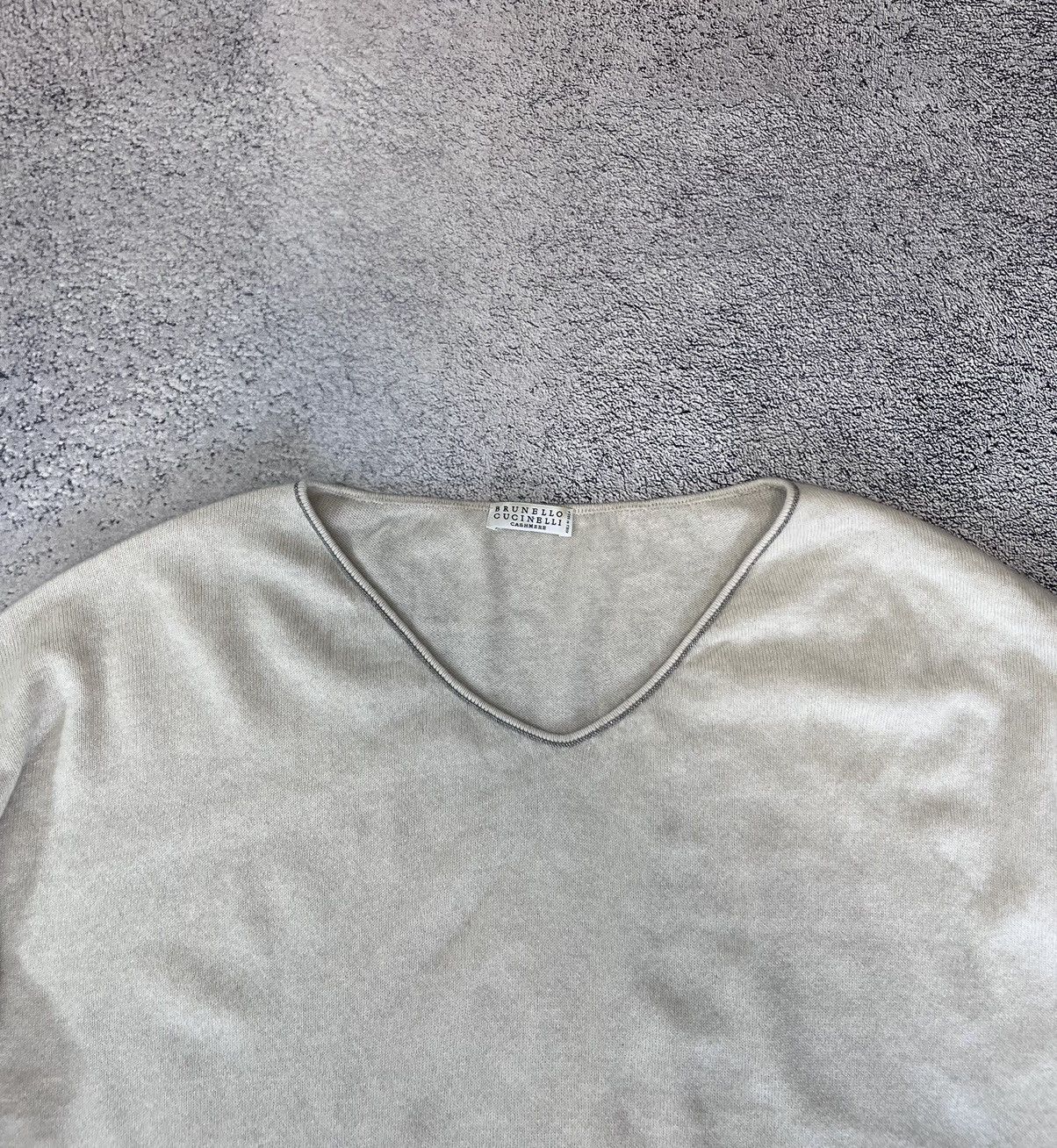Brunello Cucinelli Brunello Cucinelli Cashmere Sweater V-neck Jumper Pullover Size L / US 10 / IT 46 - 11 Thumbnail