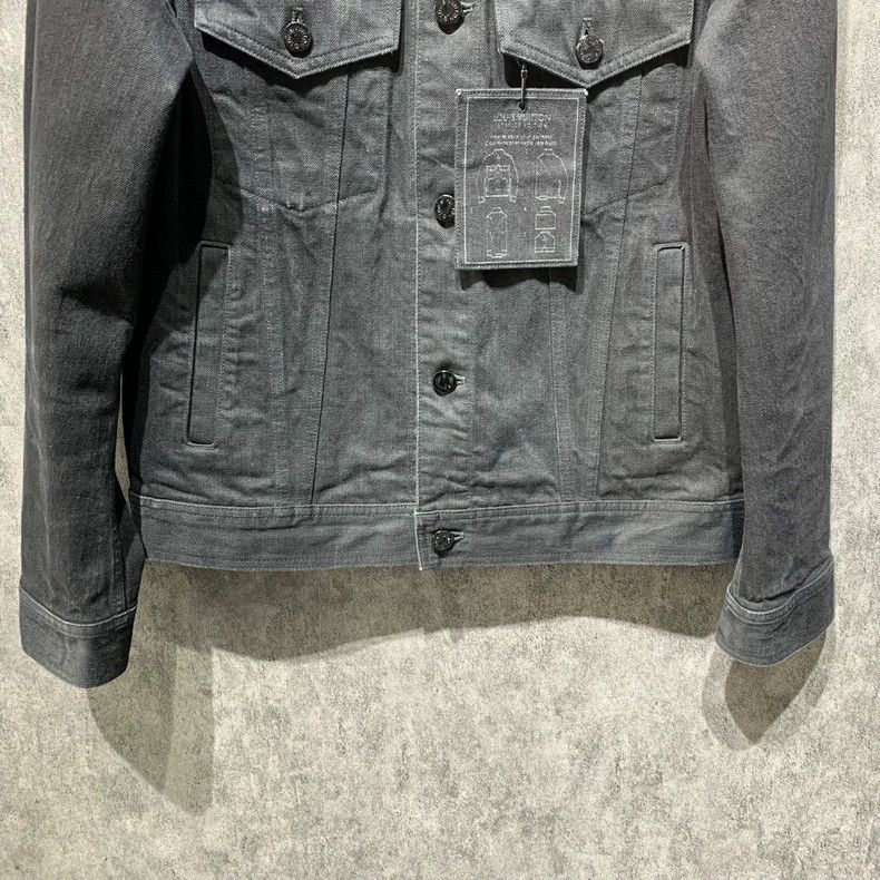 Louis Vuitton Louis Vuitton Black denim jacket 2503-Nextarrow Size US M / EU 48-50 / 2 - 4 Thumbnail