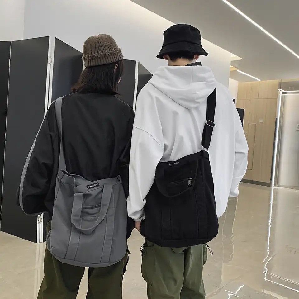 Japanese Brand × Vintage Vintage Canvas Messenger Bag Size ONE SIZE - 2 Thumbnail