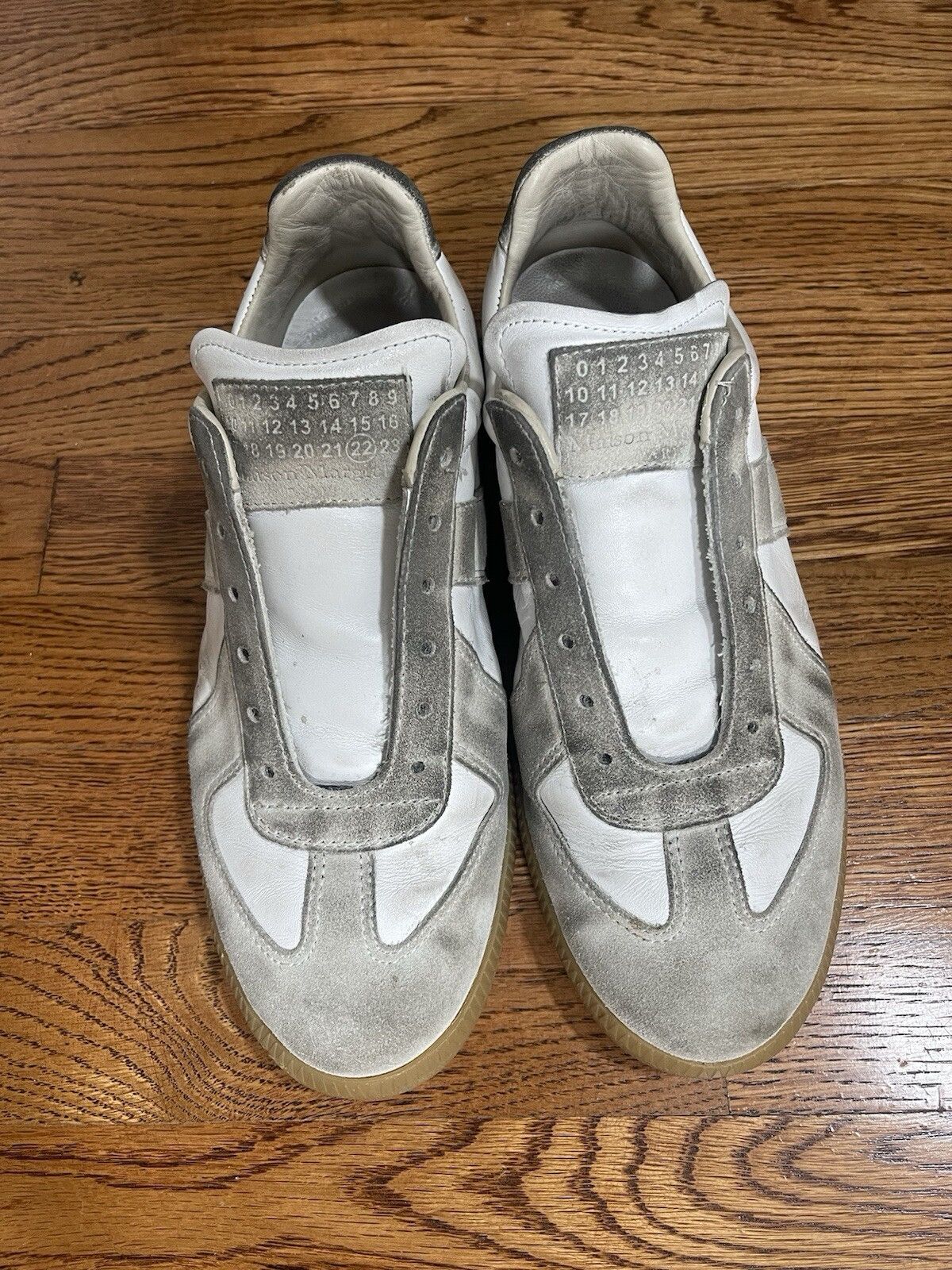 Maison Margiela Maison Margiela Replica White / Gum Women’s Size 40 Size US 10 / IT 40 - 13 Thumbnail