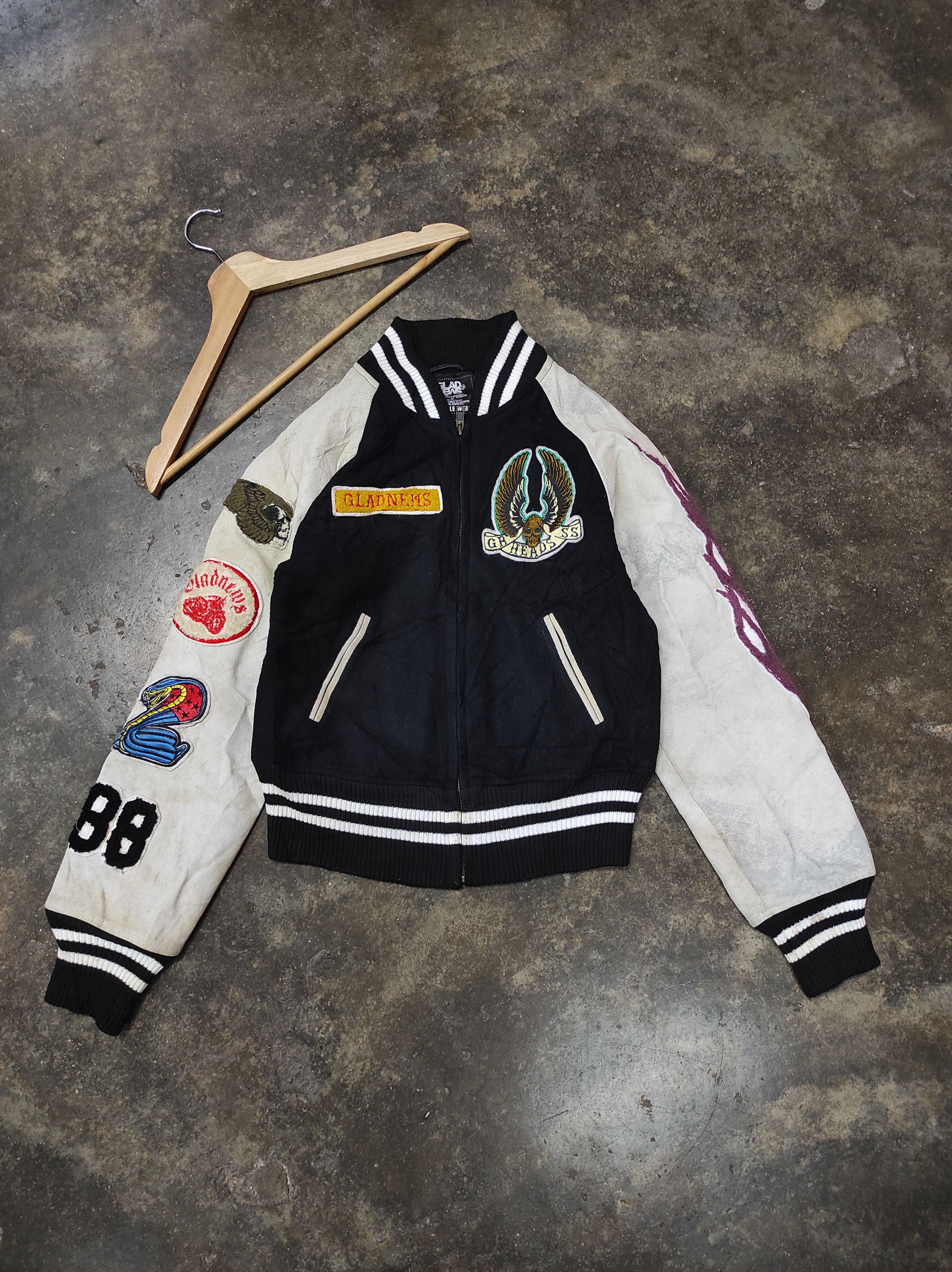 Hysteric Glamour GLAD NEWS DURABLE WEAR VARSITY JACKET LEATHER Size US S / EU 44-46 / 1 - 3 Thumbnail
