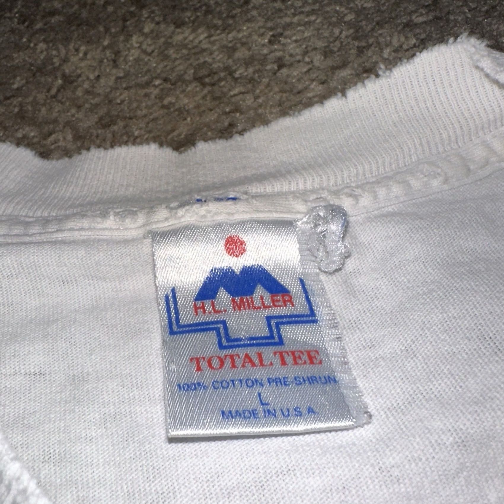 Vintage VINTAGE Endangered Species Of The World Shirt Mens L Nature Double-Sided 90s Shirt Size US L / EU 52-54 / 3 - 4 Thumbnail