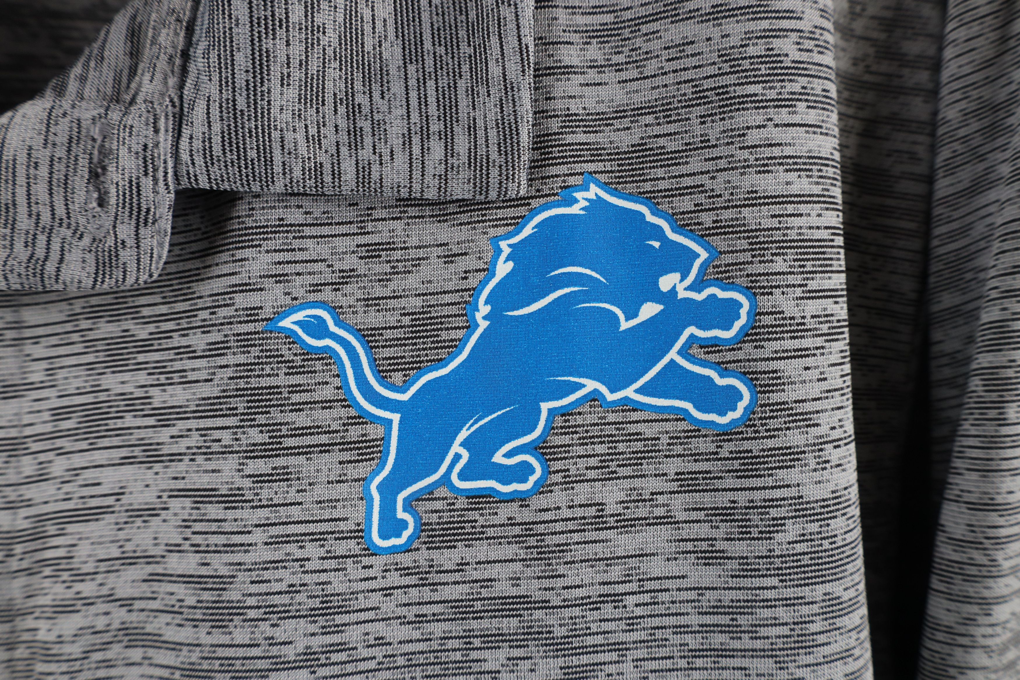 Vintage NFL Team Apparel Lions Football Collared Golf Polo Shirt Size US XXL / EU 58 / 5 - 4 Thumbnail