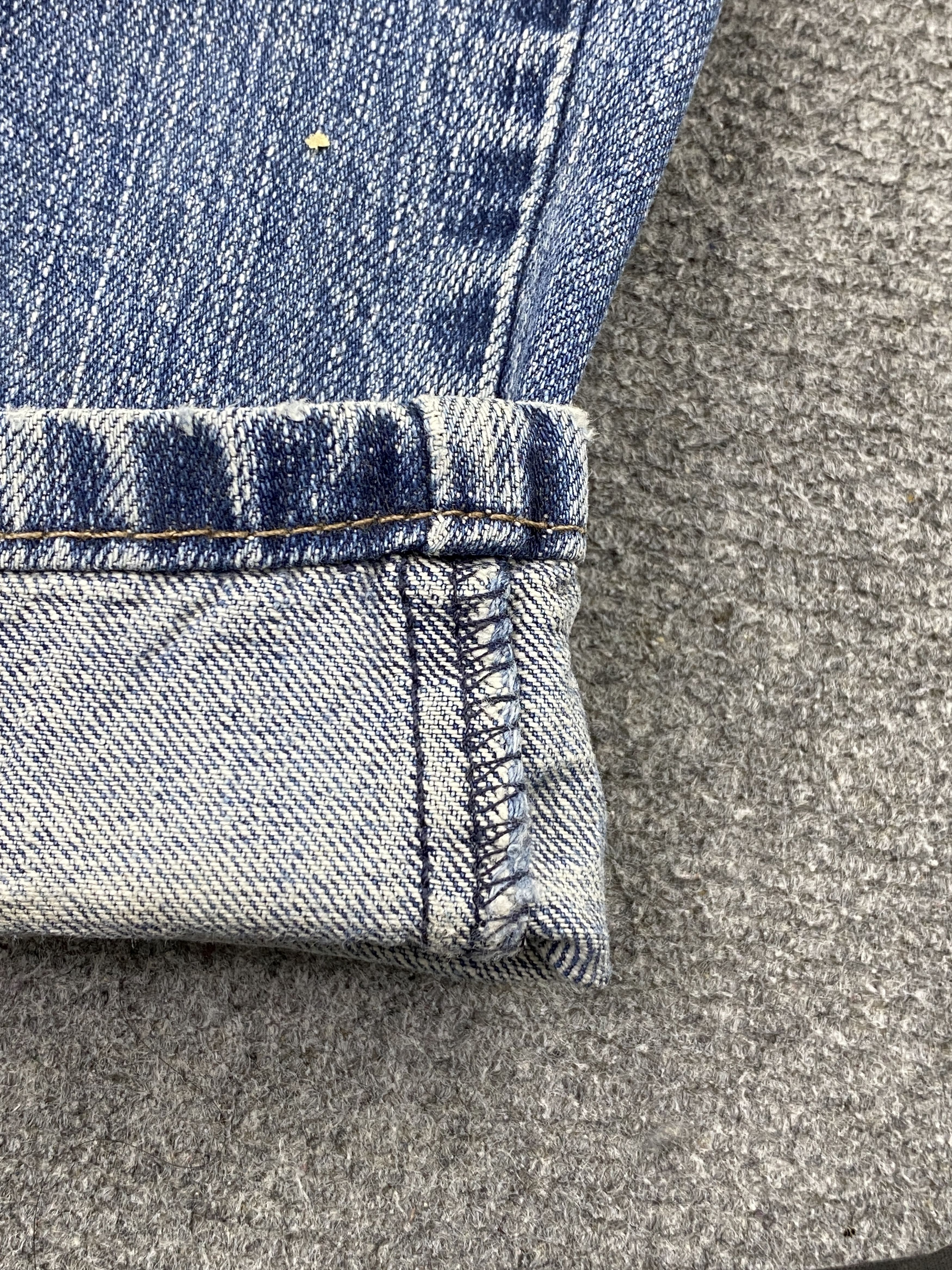 Levi's Vintage Levis 569 Faded Blue Jeans DP2619 Size US 40 / EU 56 - 13 Thumbnail