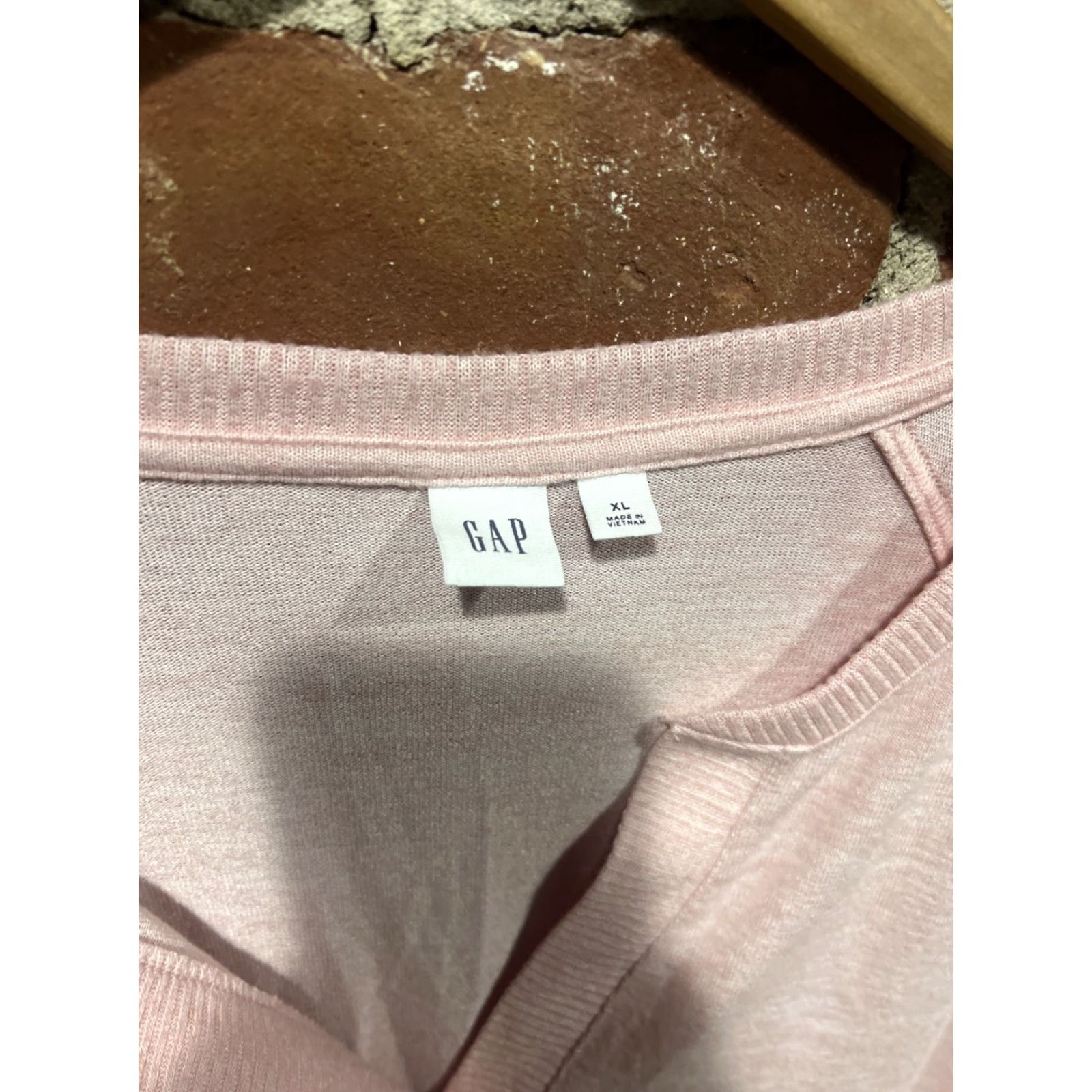 Vintage Womens Gap Blouse Long Sleeve Pink V-Neck Top Shirt XL Womens Regular Clothing - GapFit Size XL / US 12-14 / IT 48-50 - 2 Thumbnail