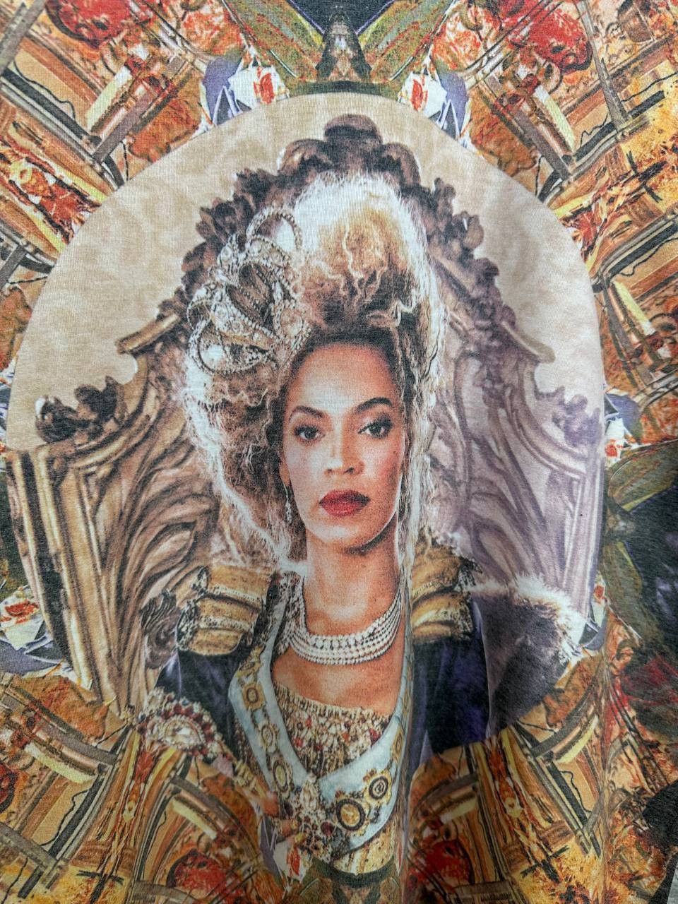 Beyonce Beyonce Renaissance Tour Baroque All Over Print T-Shirt Size US M / EU 48-50 / 2 - 9 Thumbnail